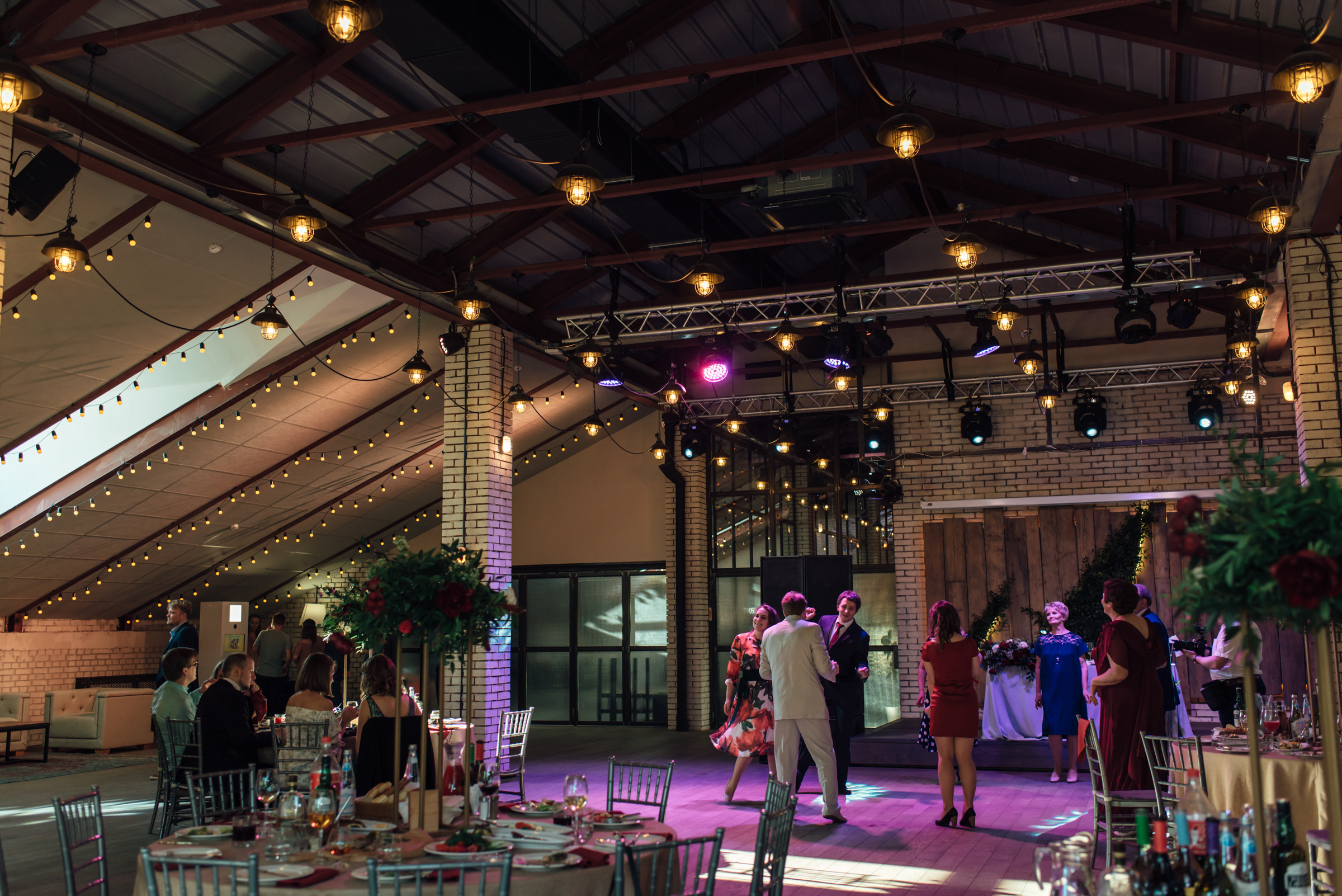 Свадебная фотосессия в центре Санкт-Петербурга. Свадебный фотограф в Санкт-Петербурге Венера Ахметова