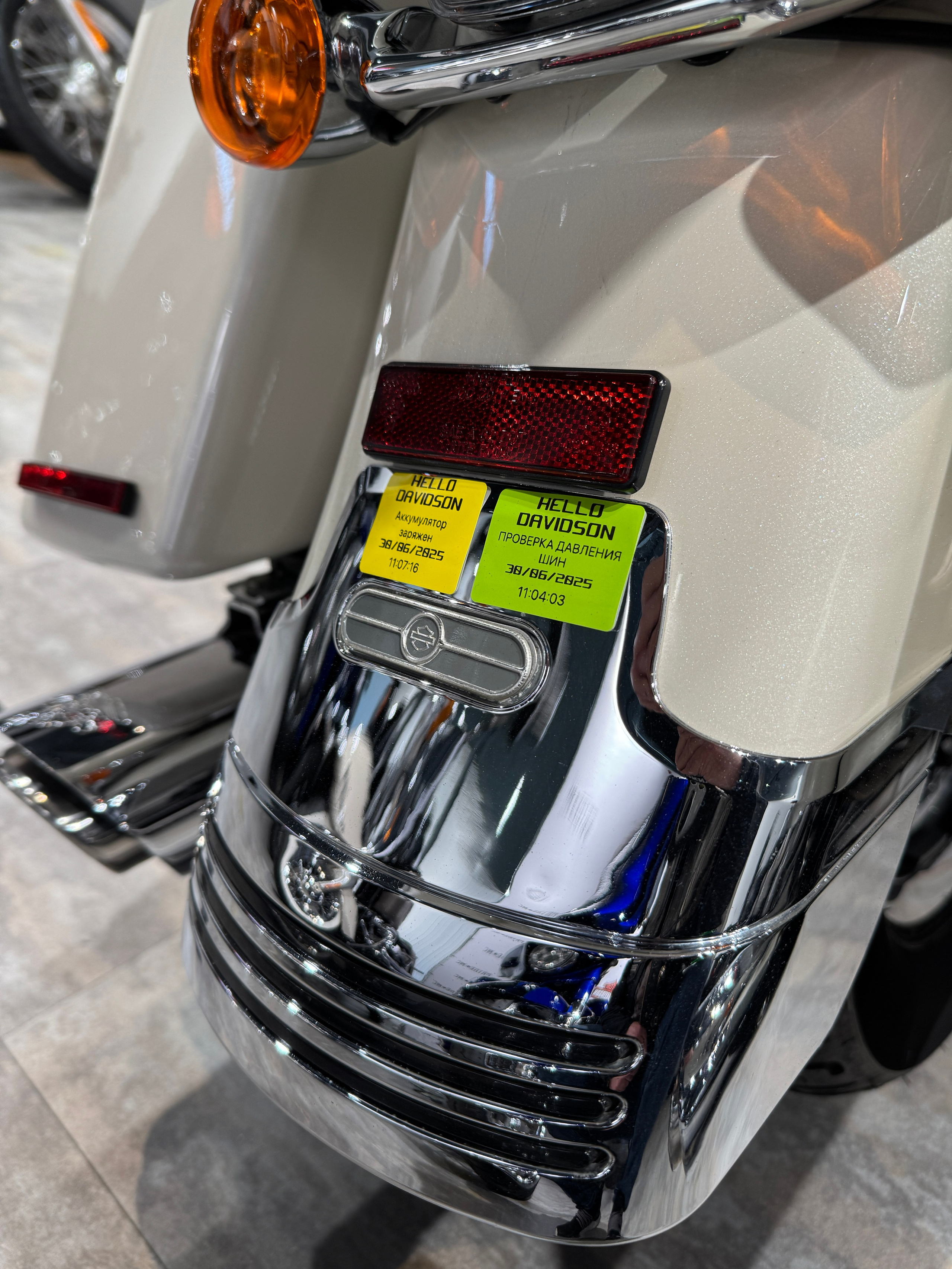 Harley Davidson CVO Electra Glide (White Frost) (Touring) — купить мотоцикл. Hello Davidson, Москва. Только хорошие мотоциклы…