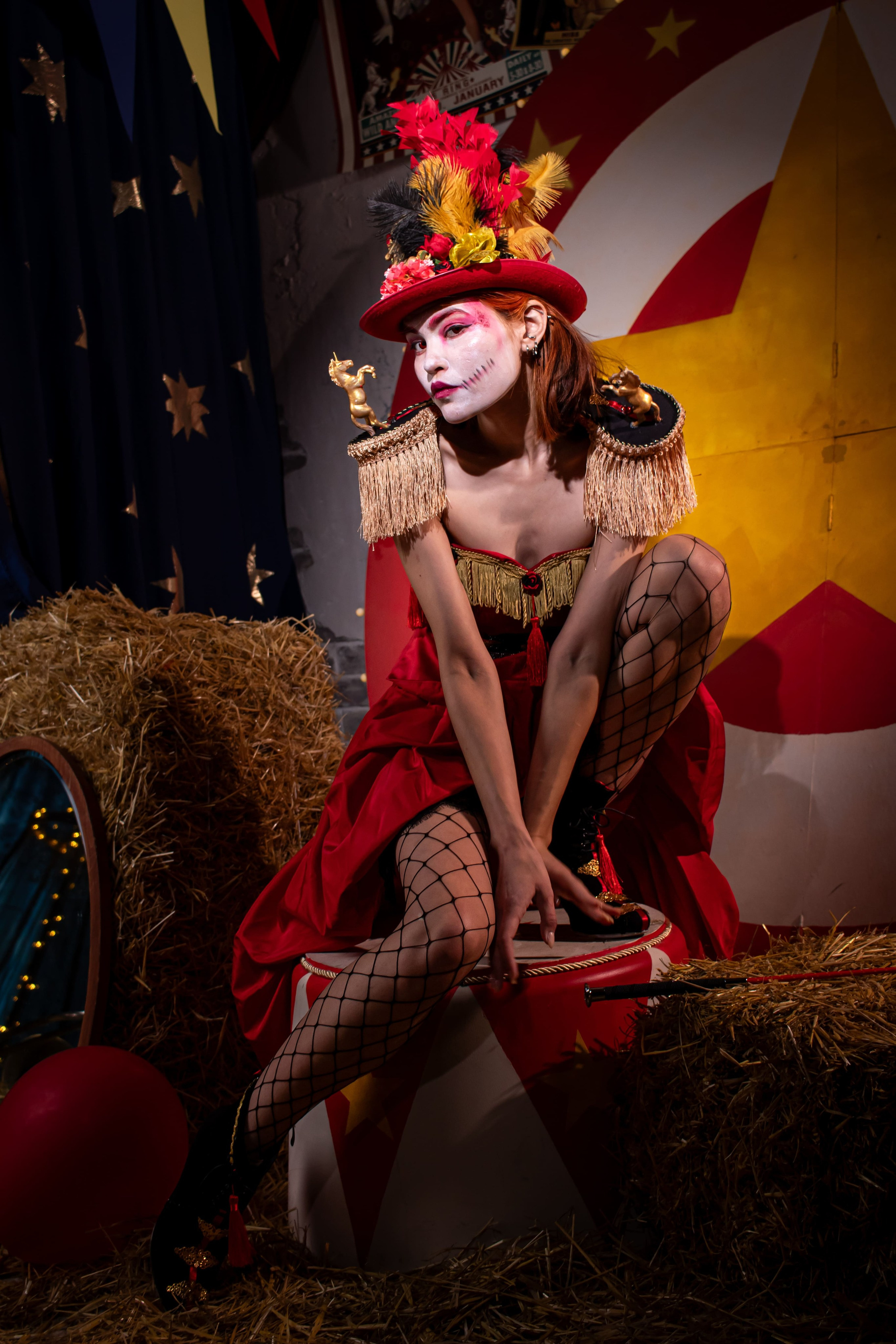 Цинковая тематическая фотосессия , яркий образ