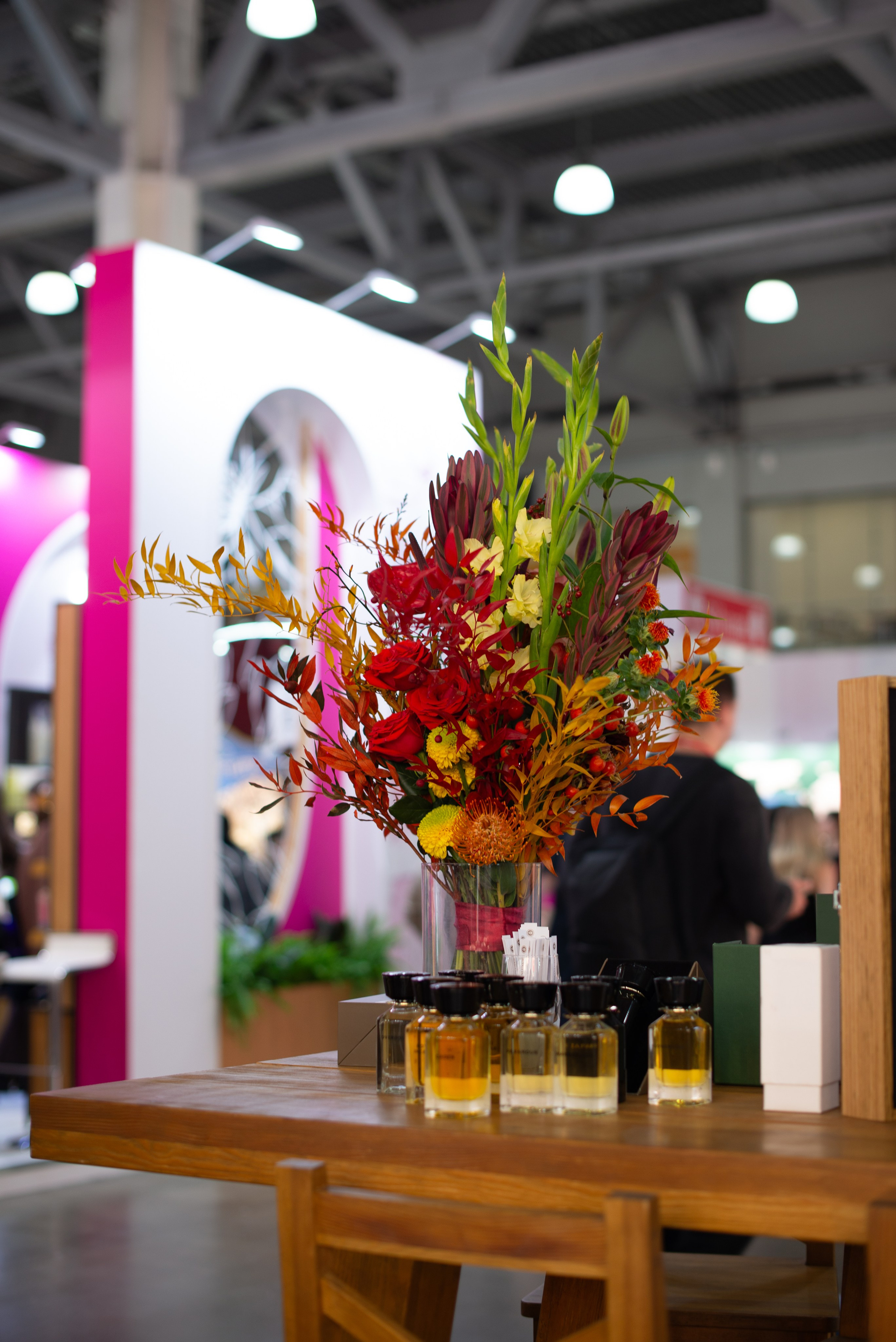 InterCHARM 2025 осень. Victoria Radjevna Репортажный Фотограф — Видеограф Москва • Санкт-Петербург