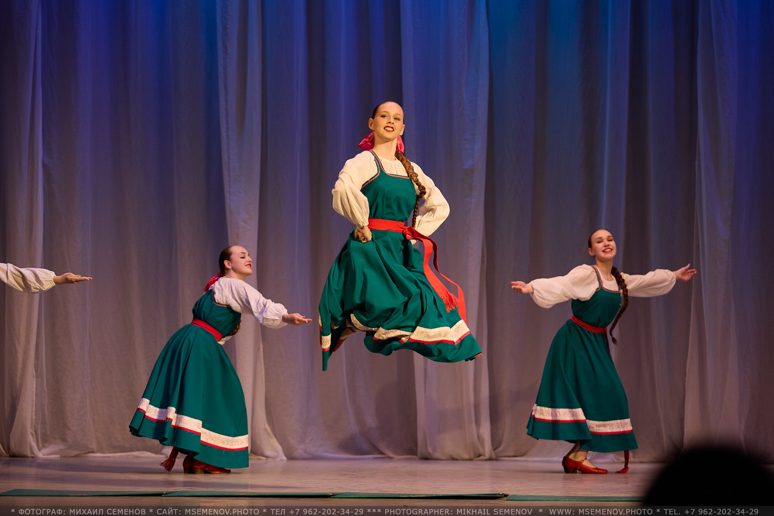 Фоторепортаж с Концерта «Волжанка» и «Задоринка»