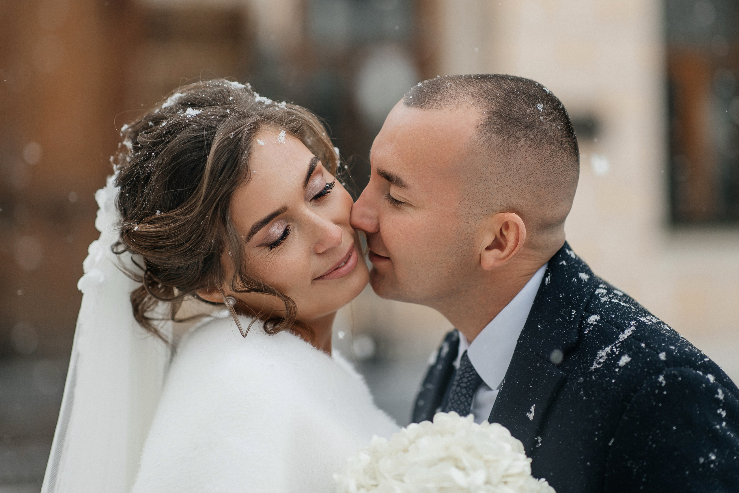 Свадебная фотосессия в Библиотеке-читальне имени А. С. Пушкина