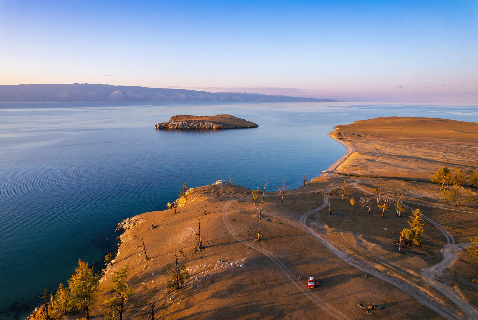 High-quality interior photos for your home, office, hotel