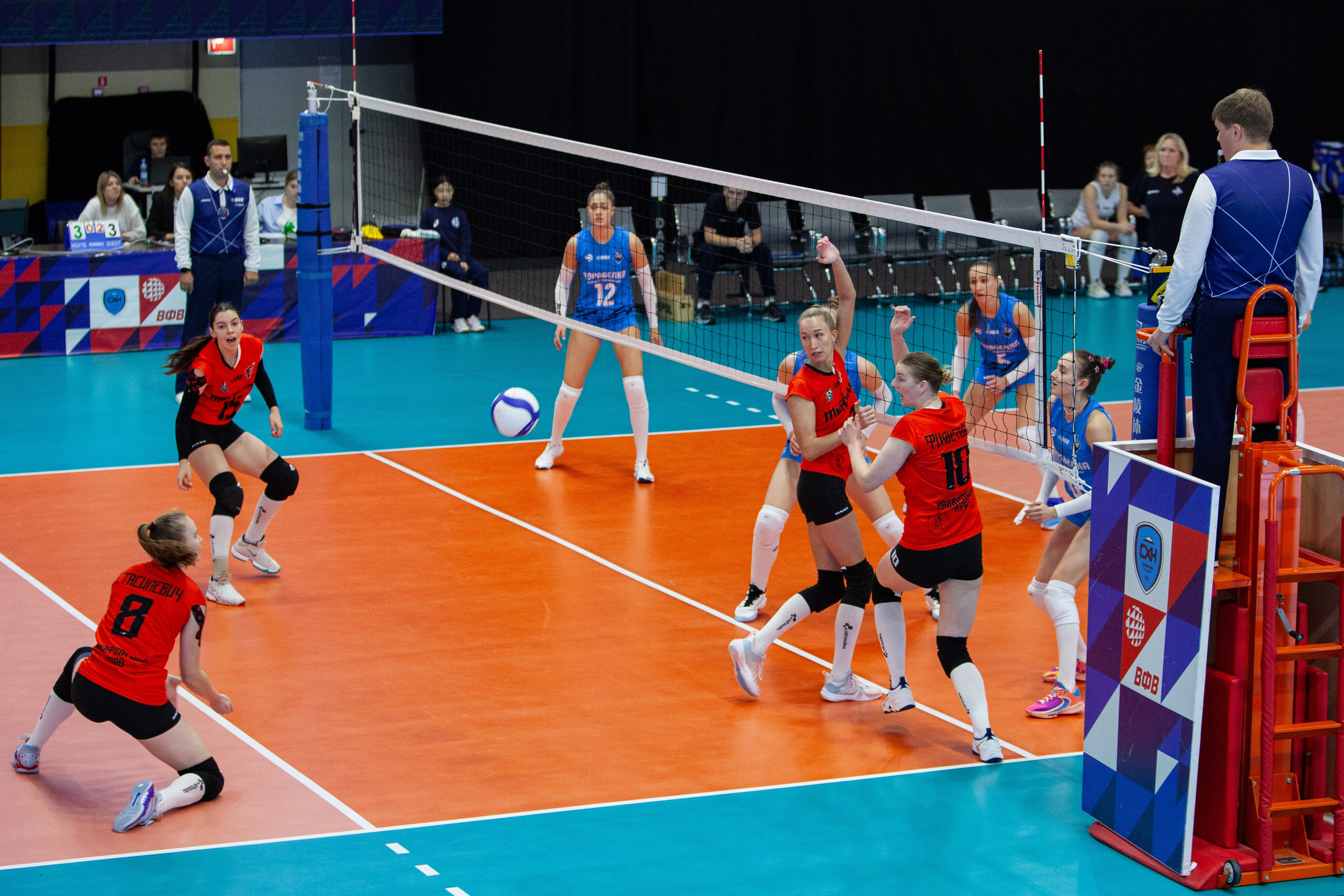 Один день из тура чемпионата России по волейболу. Кутузов Евгений Фотограф в Южно-Сахалинске