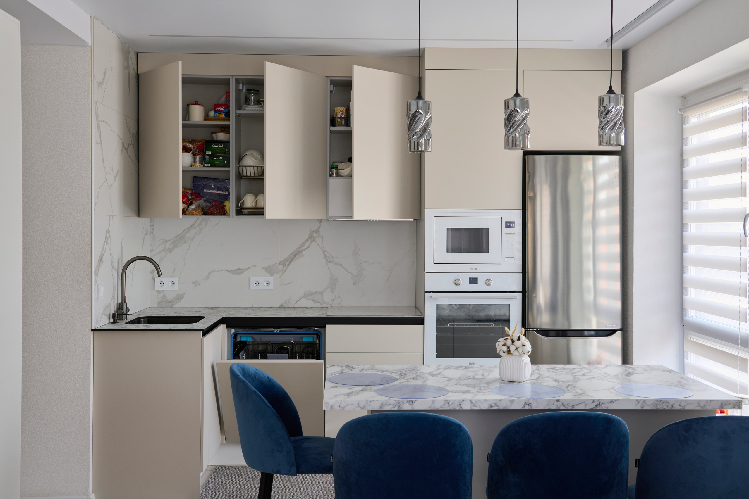 Интерьерная съёмка мебели и дверей: дерево, фурнитура, встроенные системы. Роман Свободный — интерьерная и архитектурная съёмка, Москва и МО