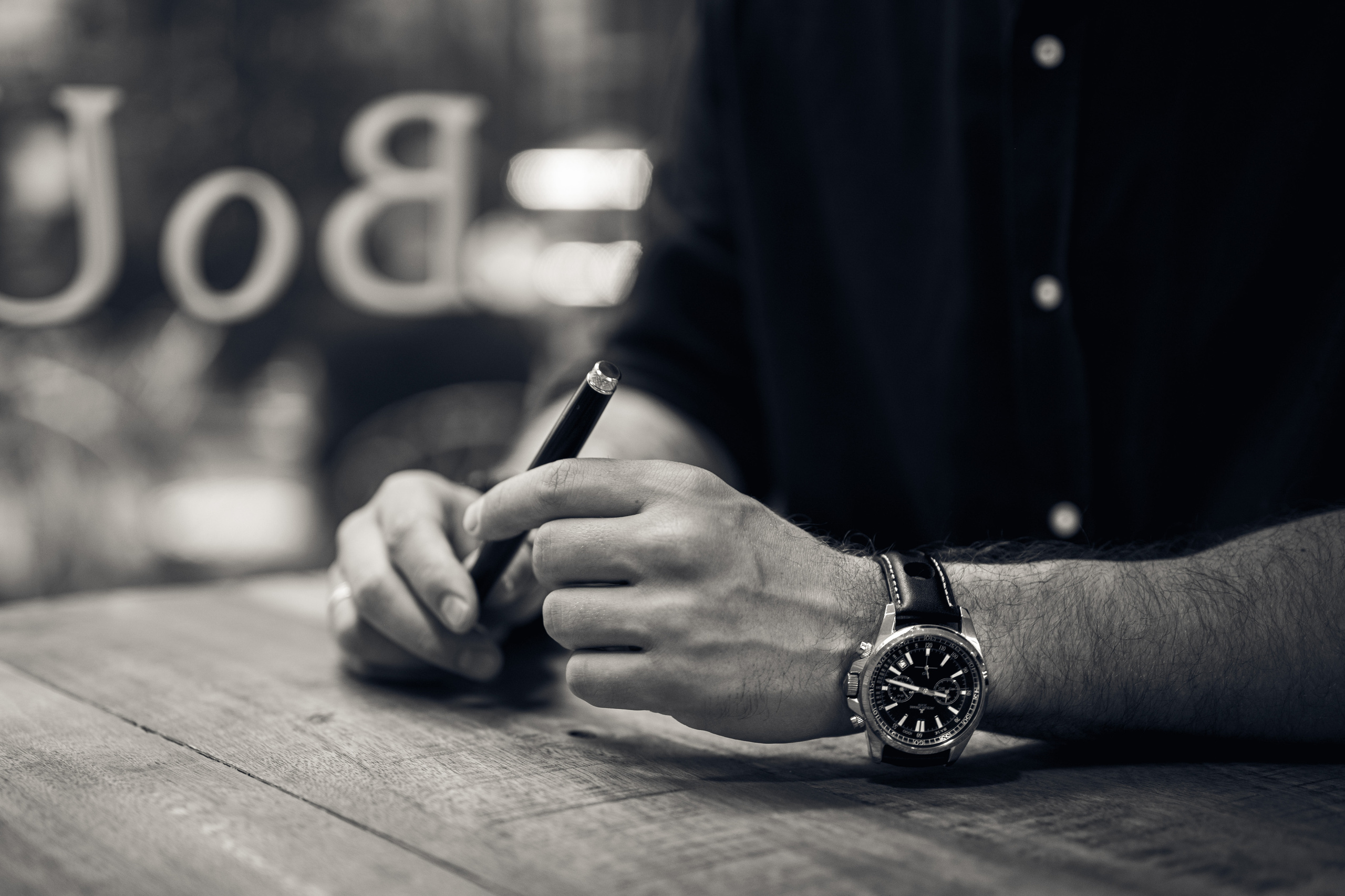 Фотосессия бизнес портрет для мужчины. Фотограф в Белграде Чугреева Елена