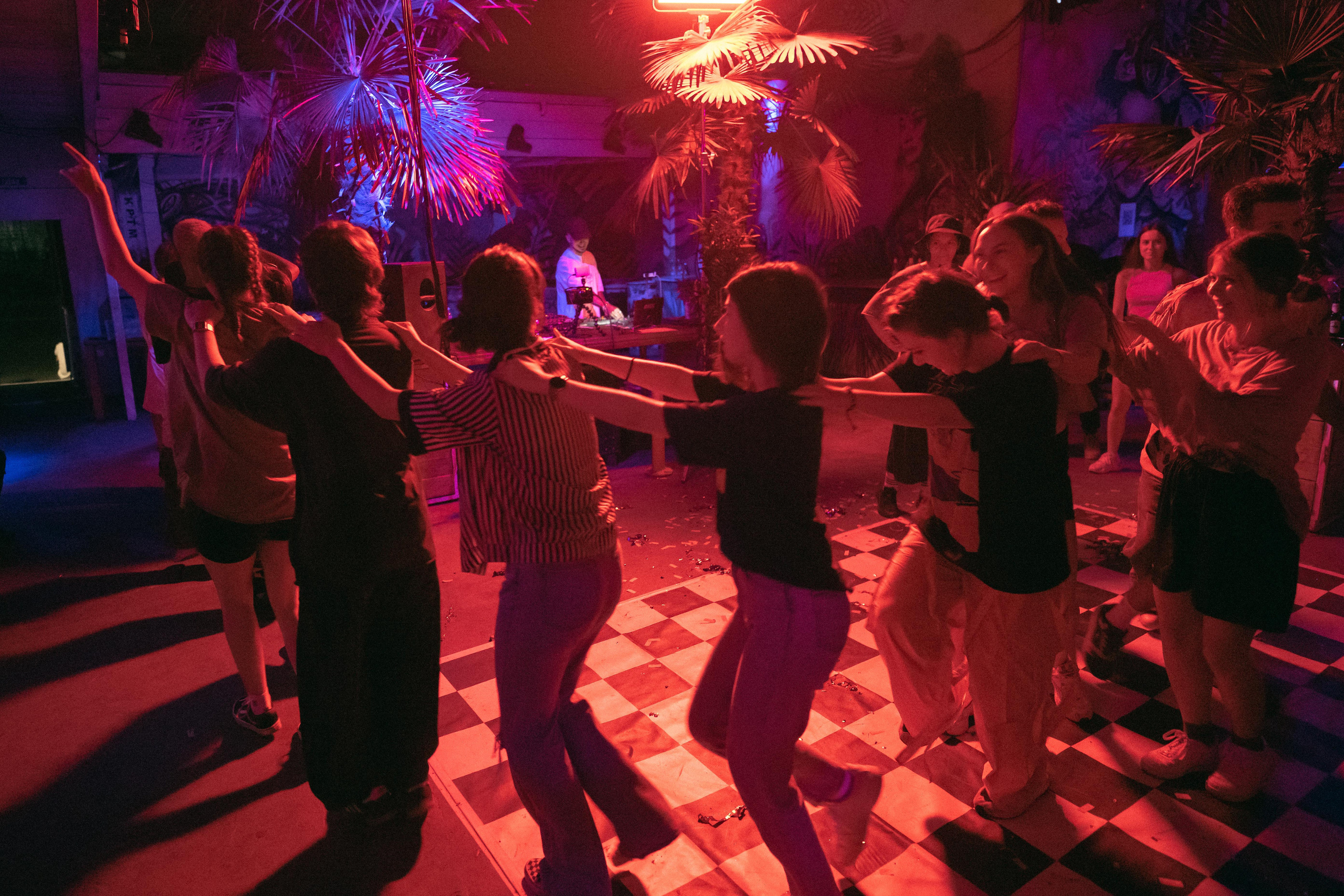 Съемка вечеринок и ивентов в Белграде. Фотограф в Белграде Чугреева Елена