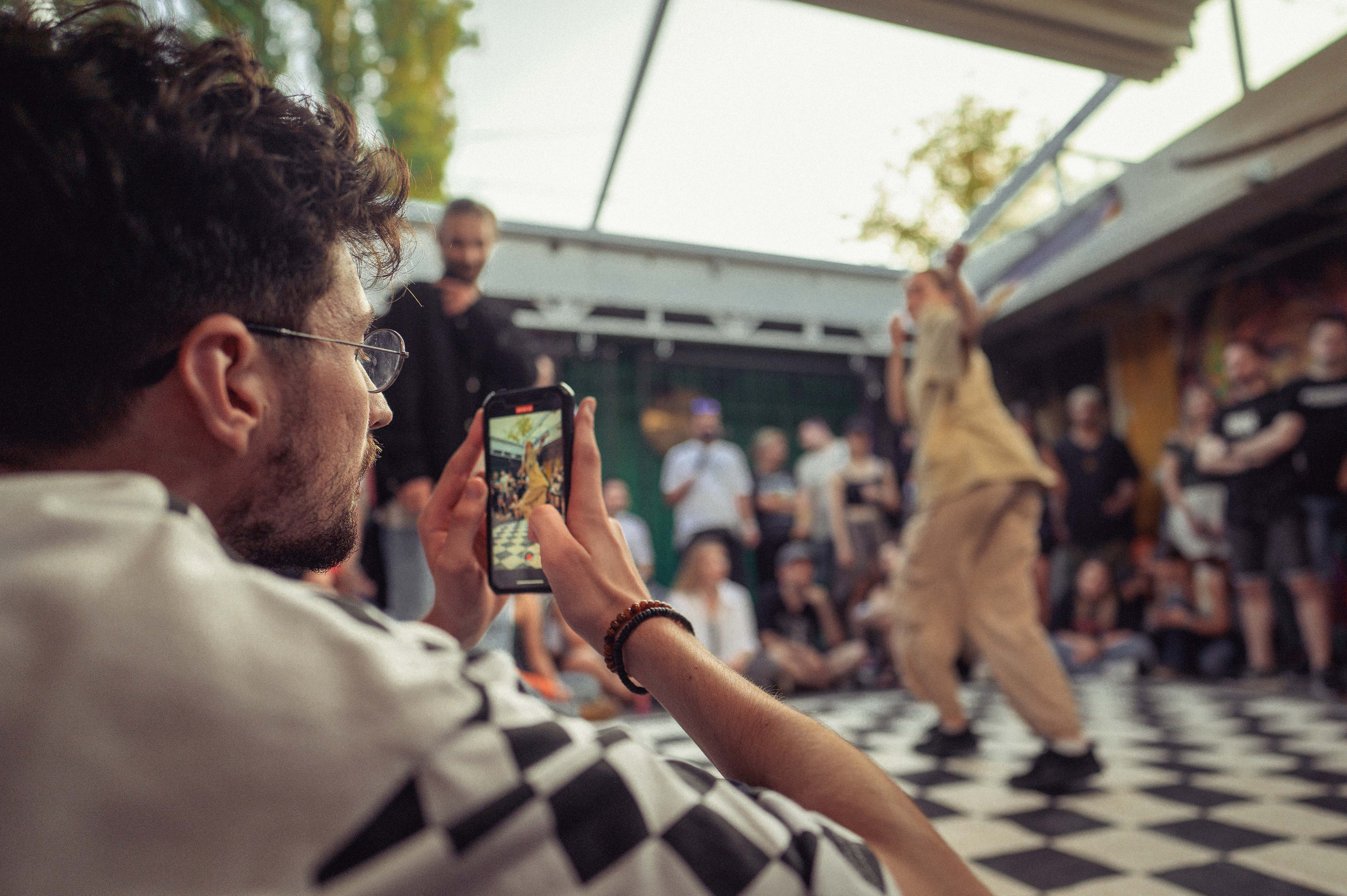 Съемка вечеринок и ивентов в Белграде. Фотограф в Белграде Чугреева Елена