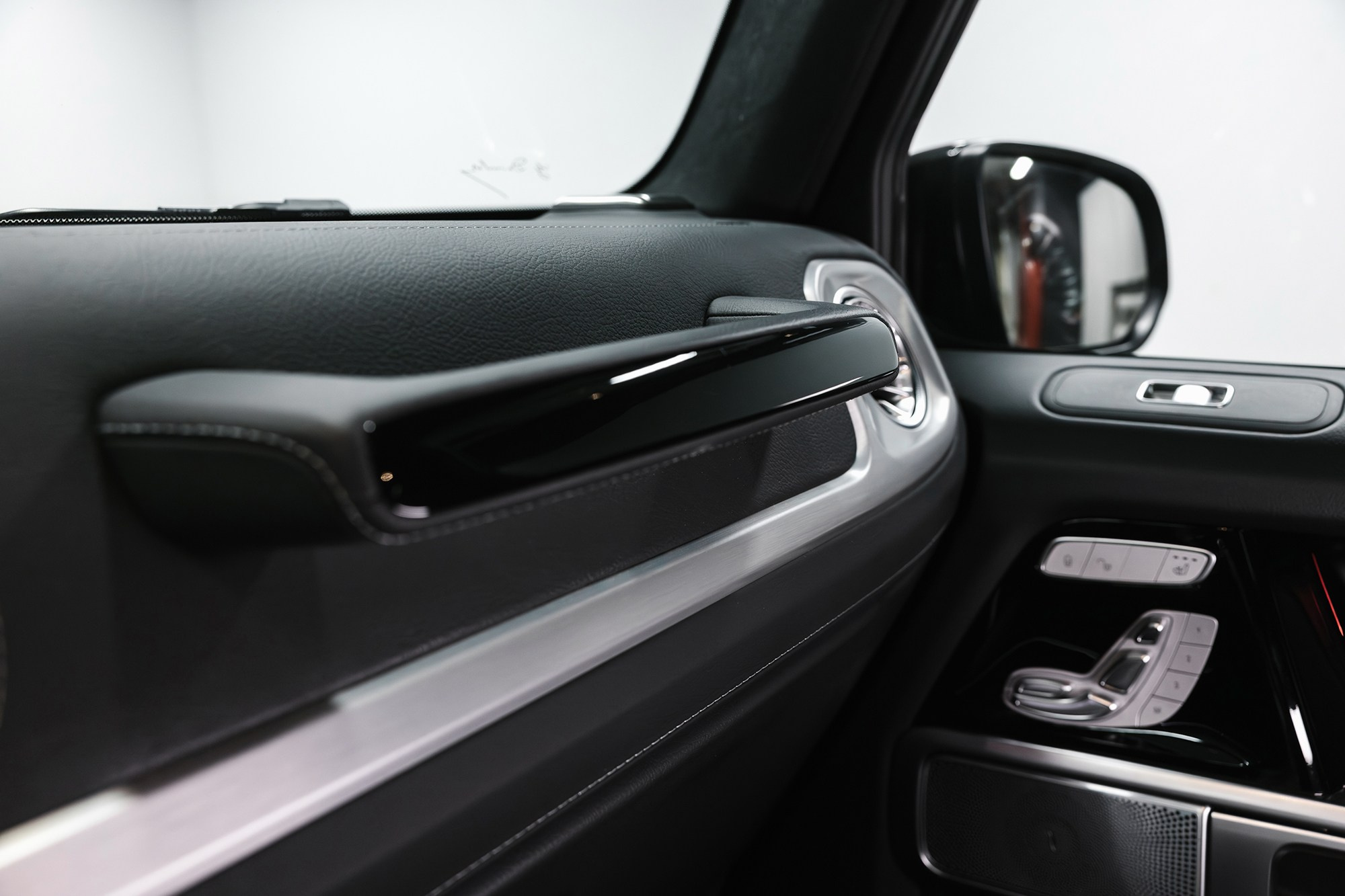 Mercedes-Benz G 400d 2.9 4MATIC 9G-Tronic (330 л. с.) 2023. Автосалон «Х-Авто»