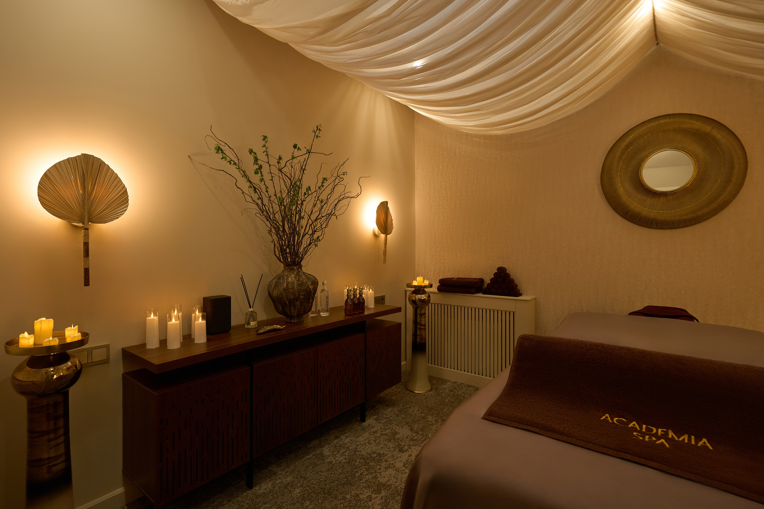 Бутик-отель ACADEMIA Особняк SHUVALOFF