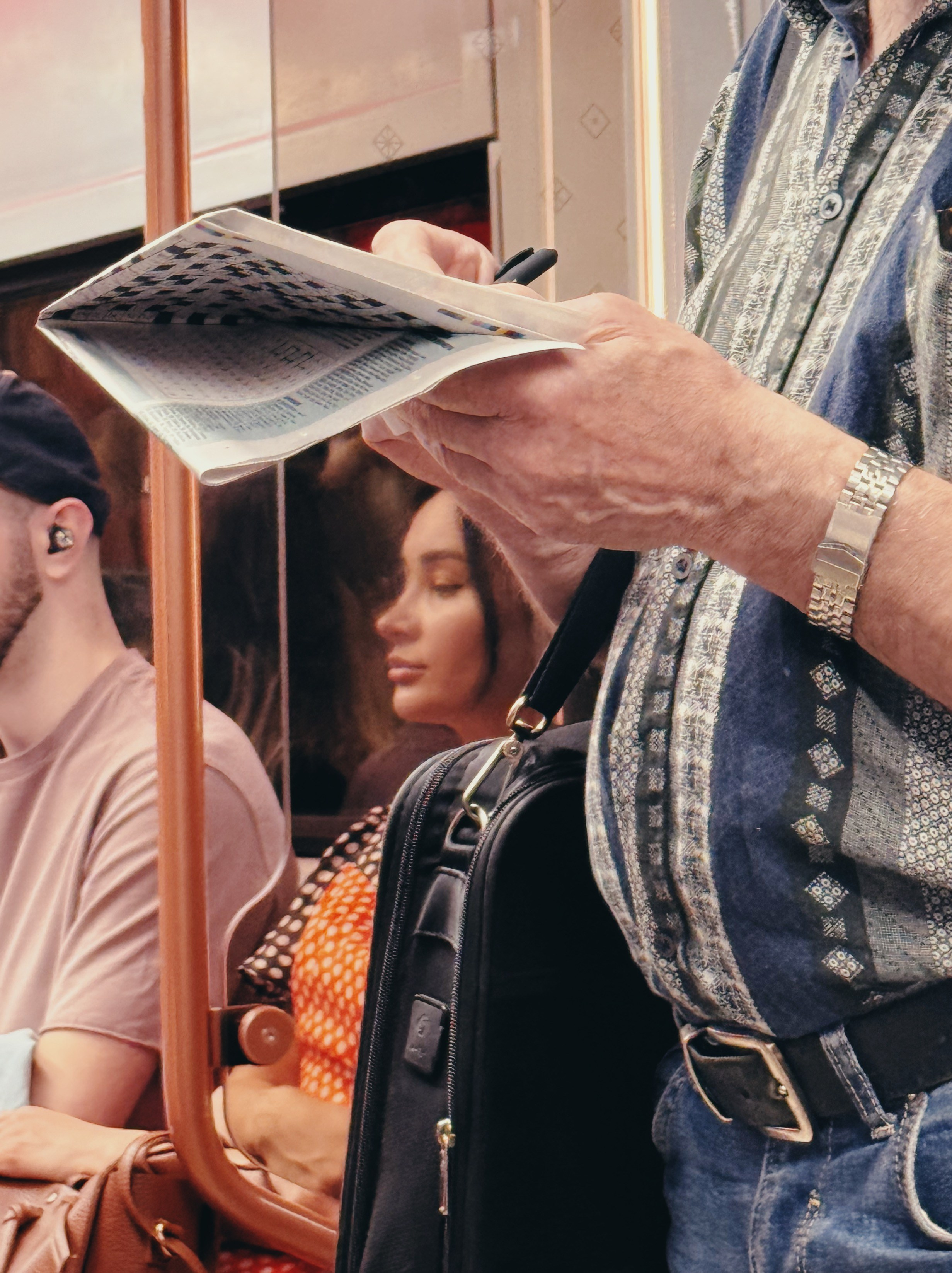 #руки_незнакомцев. Главная