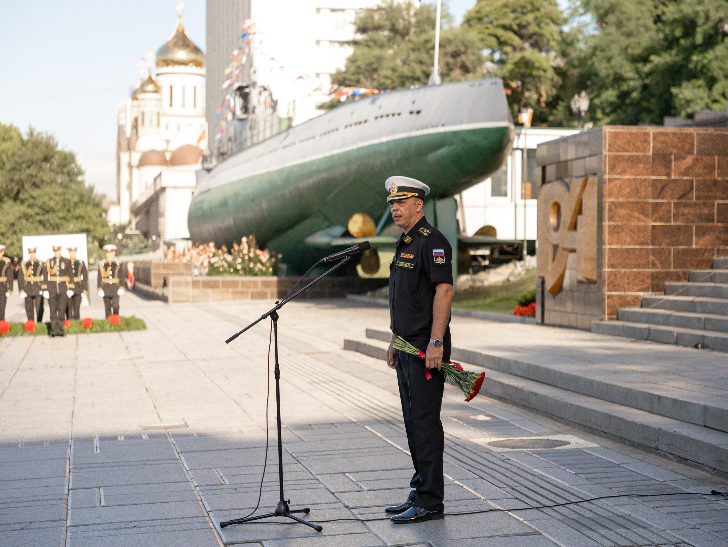 Памятная акция у мемориала «Боевая слава Тихоокеанского флота». Фотограф Наташа Скрипка