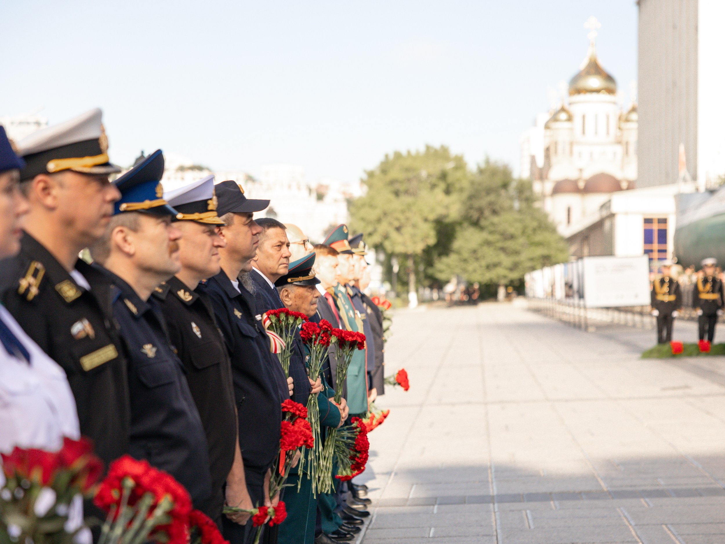 Памятная акция у мемориала «Боевая слава Тихоокеанского флота». Фотограф Наташа Скрипка