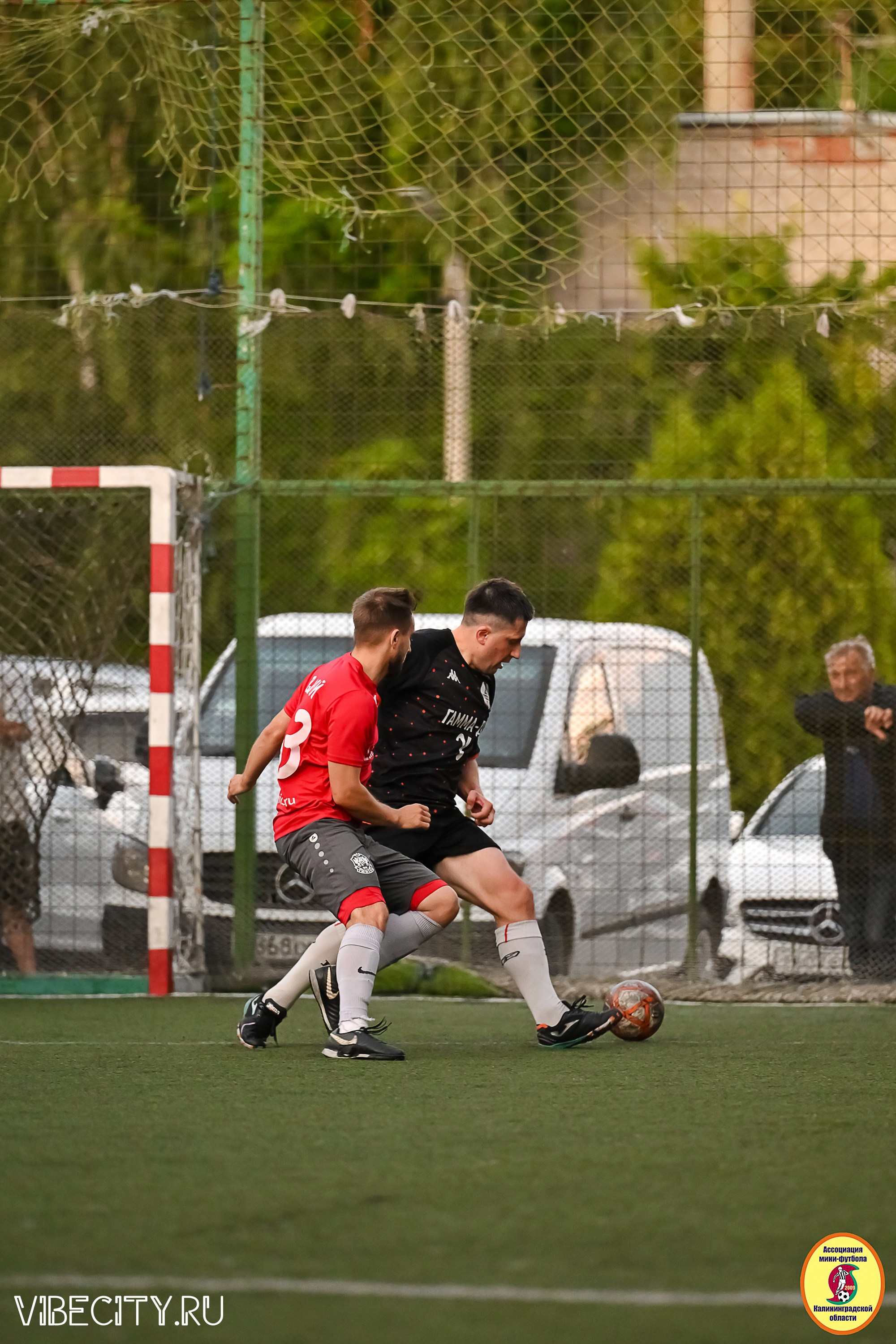 ИГРЫ МИНИ-ФУТБОЛЬНОЙ И КОРПОРАТИВНОЙ ЛИГИ. VIBECITY.RU Вайб Сити Ру Фоторепортажи Фотоотчеты Калининград