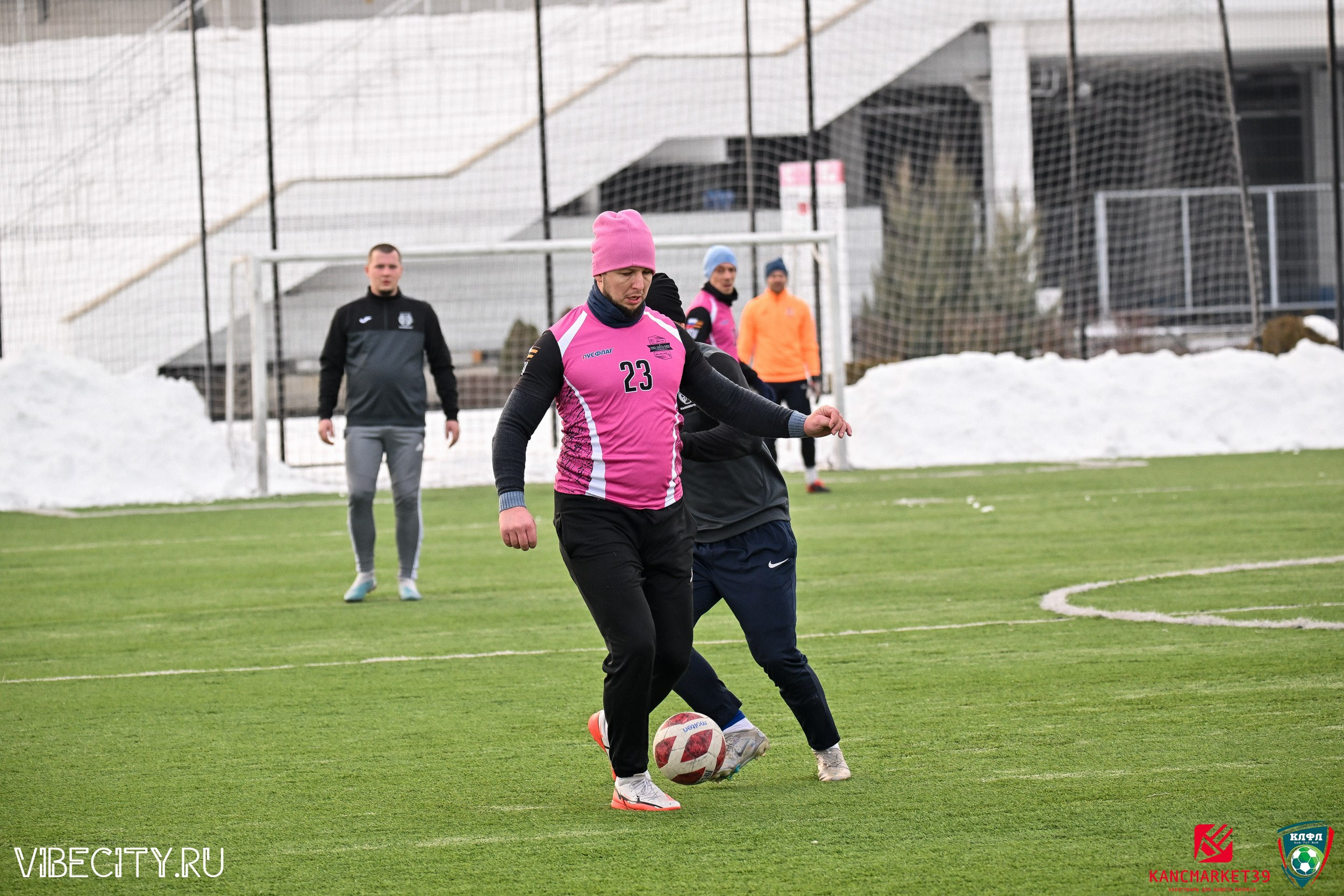 Калининградская Любительская Футбольная Лига, Премьер лига 14 тур, Торпедо-Авось рати. VIBECITY.RU Вайб Сити Ру Фоторепортажи Фотоотчеты Калининград