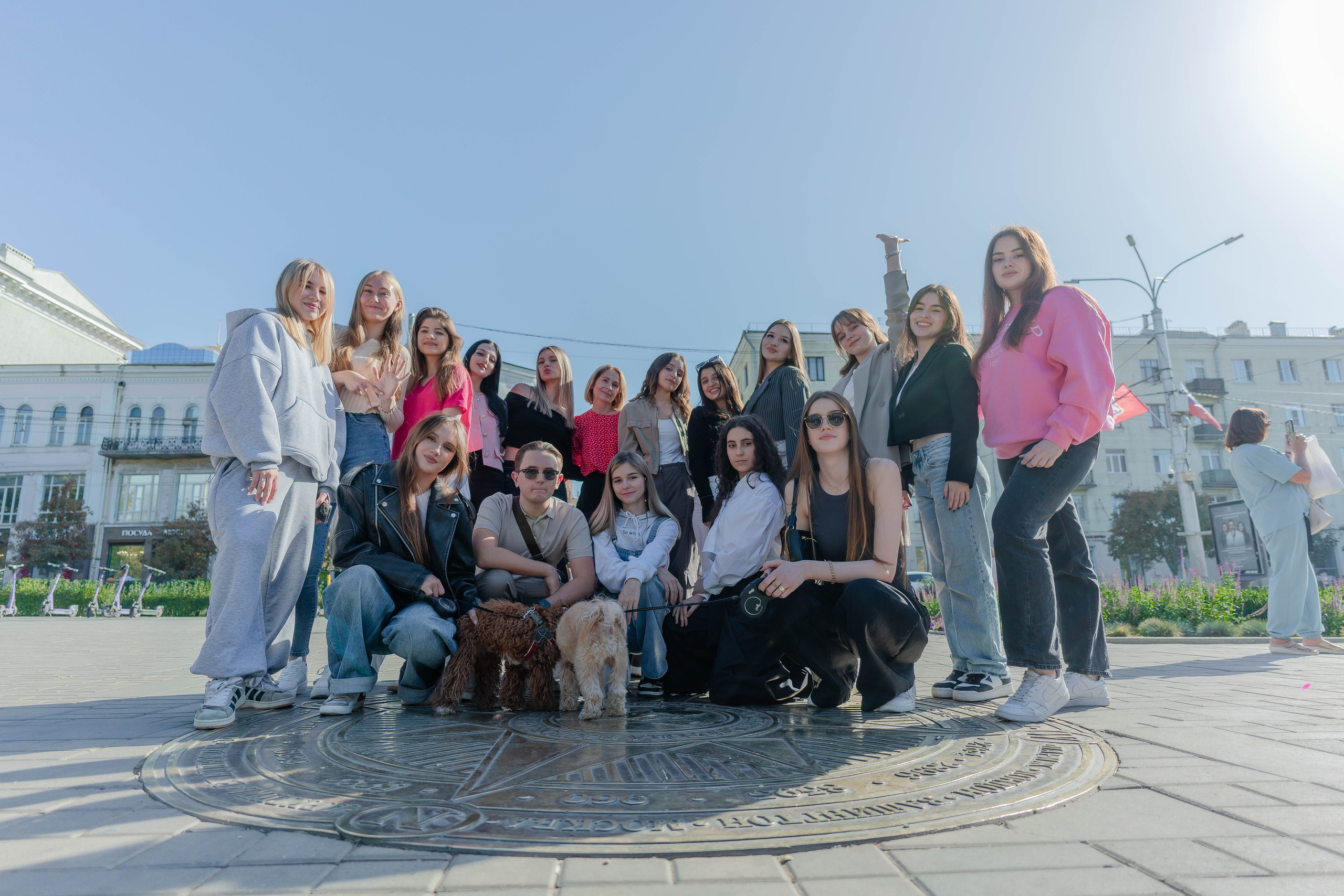 Выпускные (школьные) альбомы (книги) в Ростове-на-Дону. Современные Выпускные Альбомы в Ростове-на-Дону