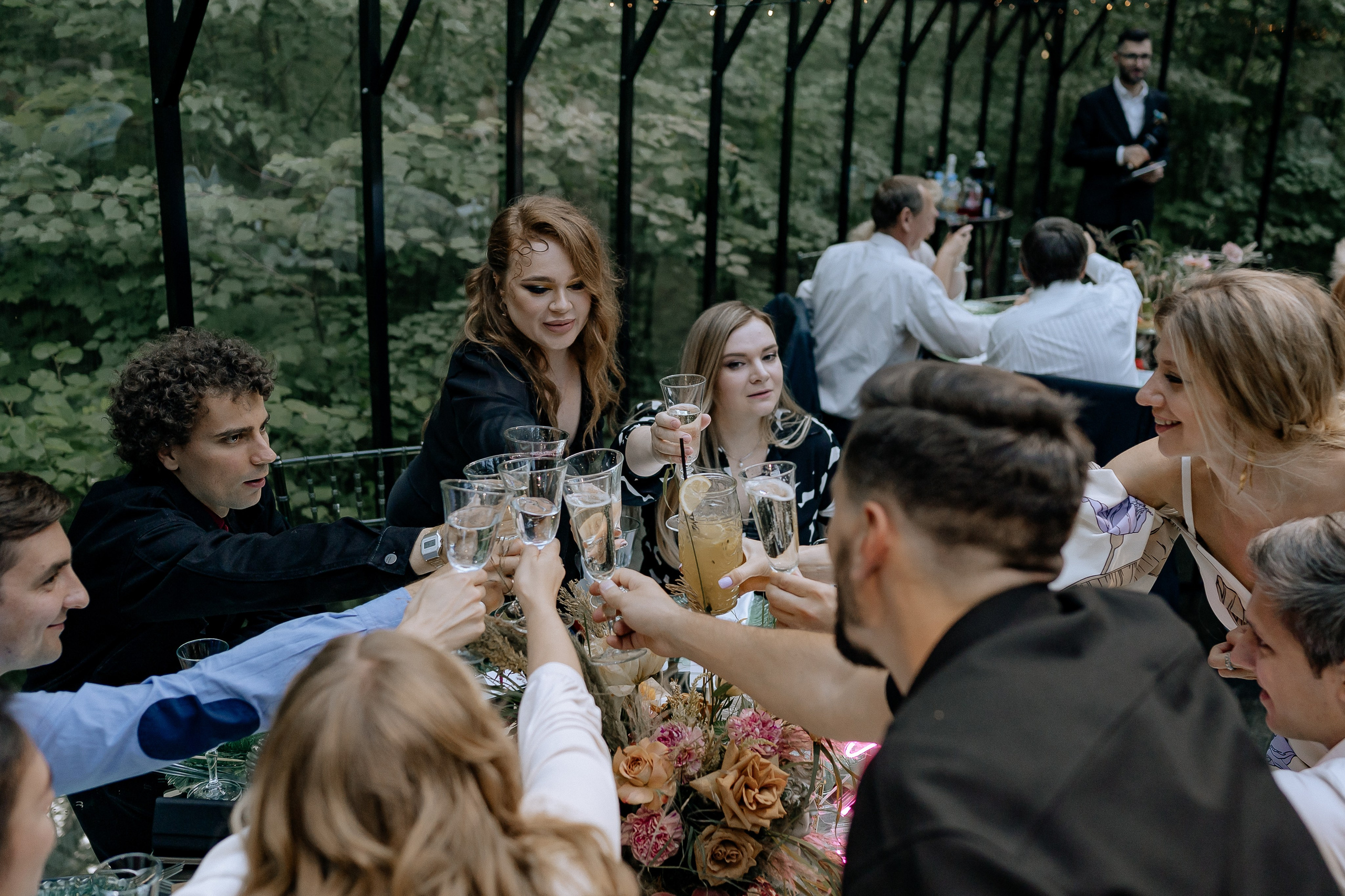 Свадьба на площадке Forest Dew. Свадебный фотограф Москва — Сергей и Татьяна