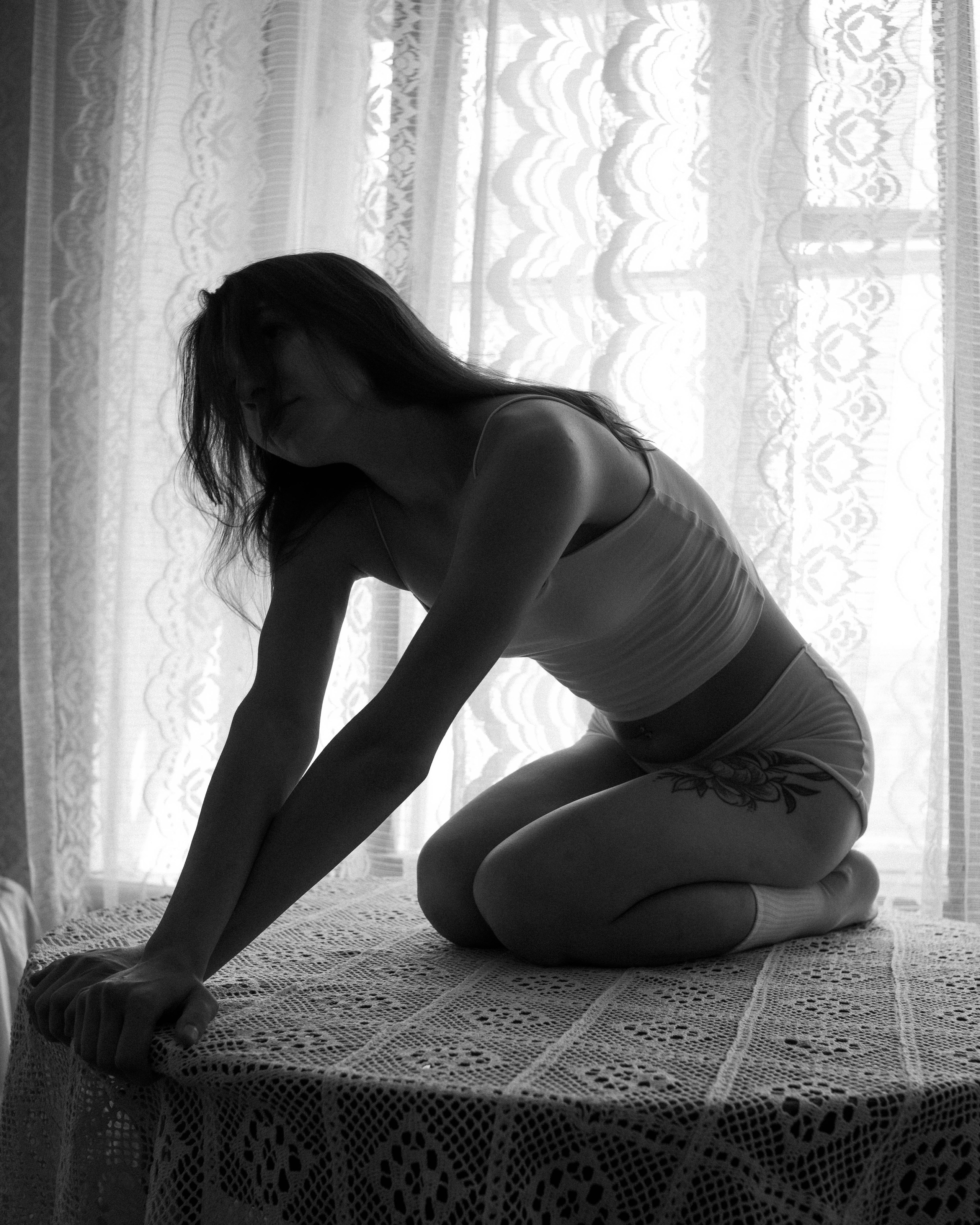 Аня. Женский фотограф. Создатель украшений ручной работы. Модель