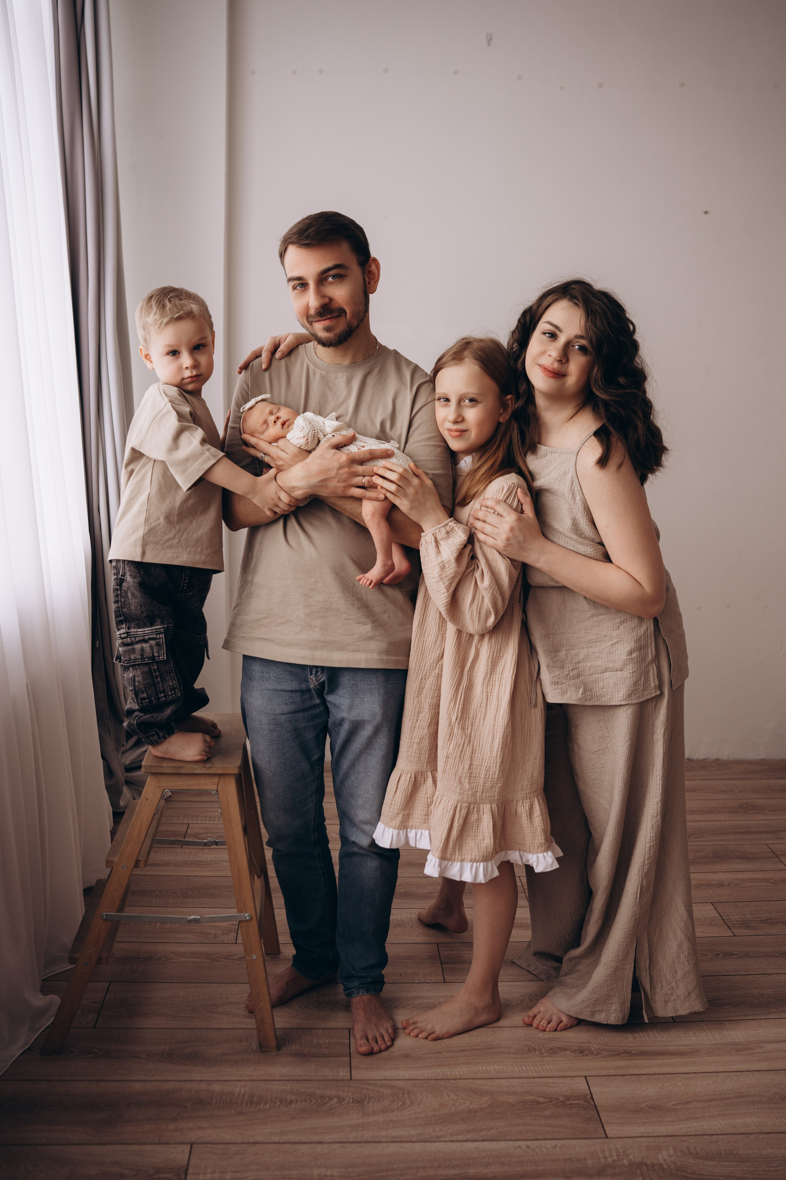 Фотограф Новорожденных в Москве. Семейные истории в стиле LIFE