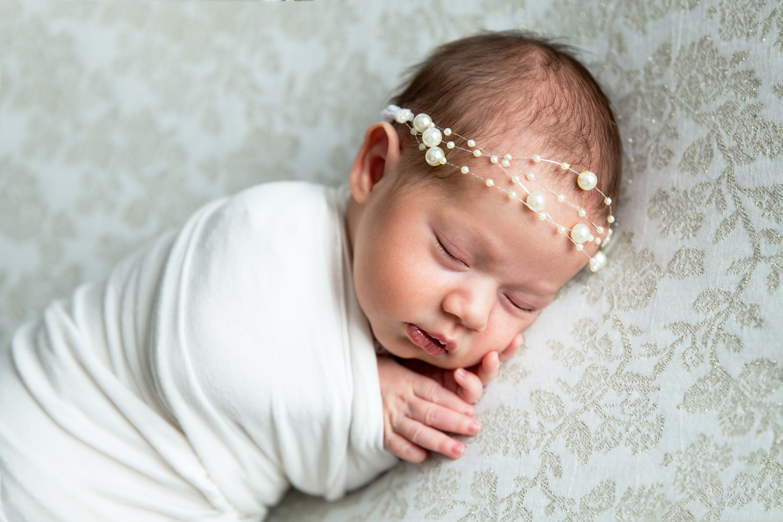 Фотосессия новорожденного (newborn). Фотограф новорожденных, детей до года и беременных в Симферополе