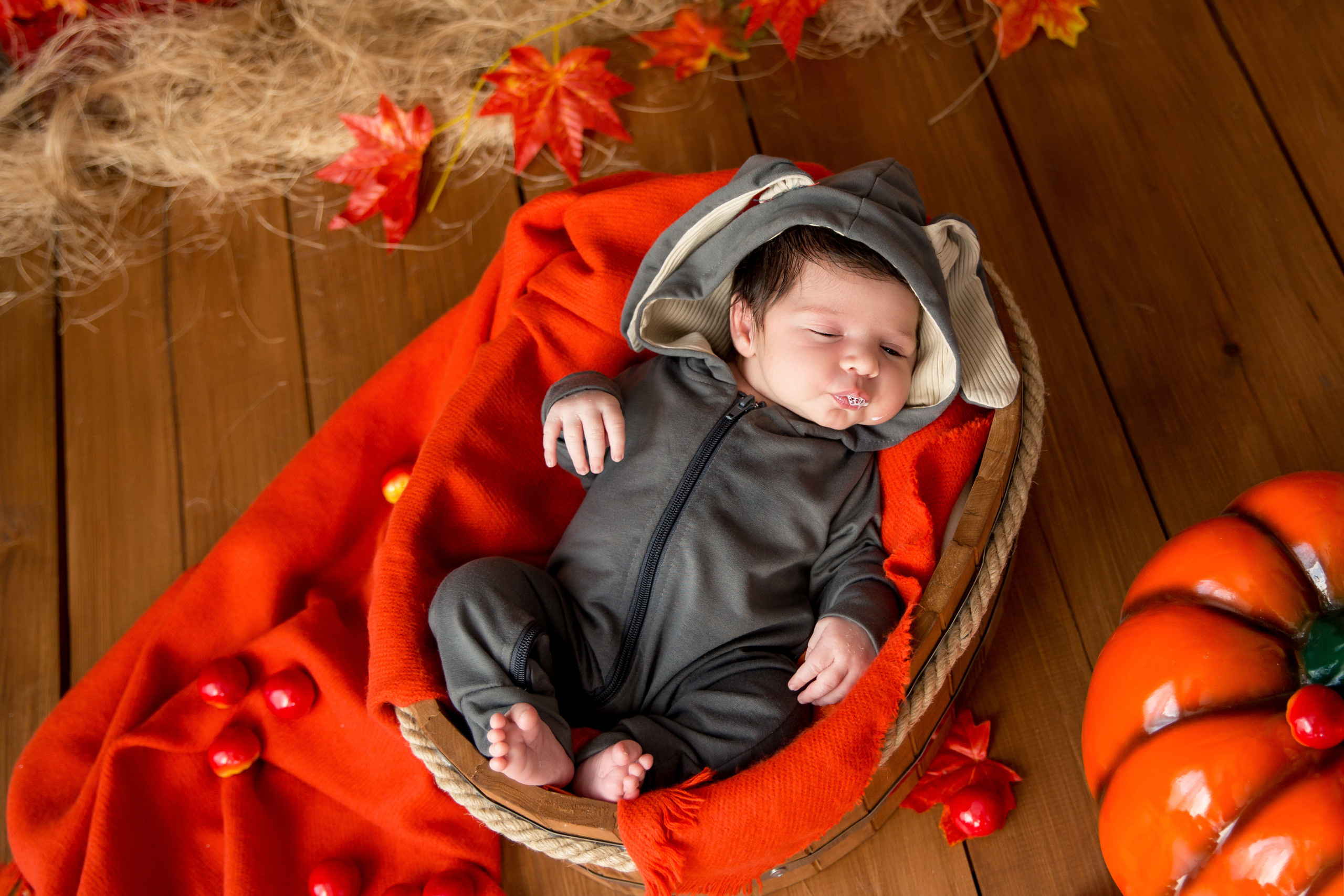 Фотосессия новорожденного (newborn). Фотограф новорожденных, детей до года и беременных в Симферополе