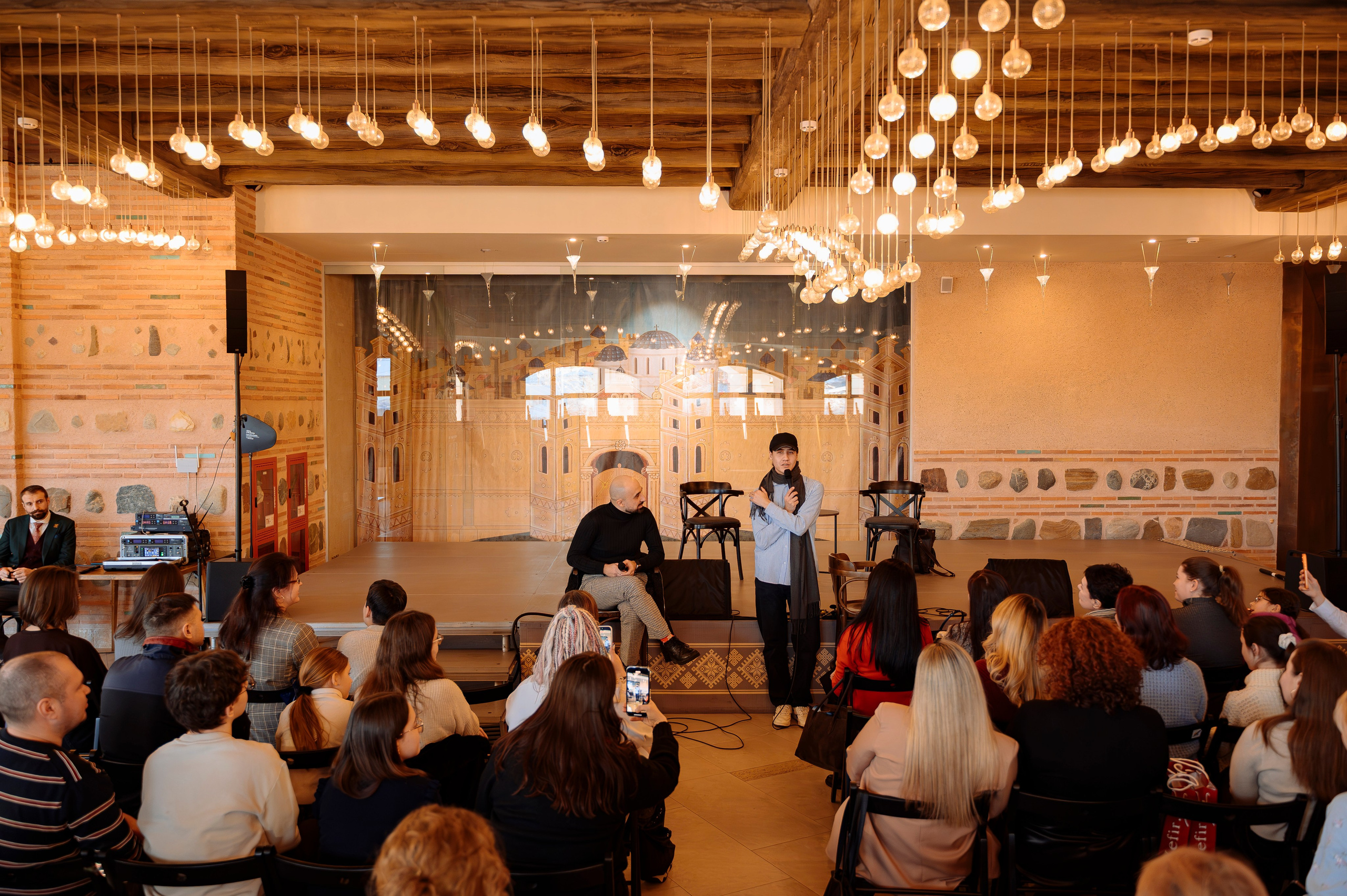 Репортажная съемка, съемка мероприятия, проект factor.by, финалист factor.by, Шамхал Хачатурян, Ибрагим Карасов, фактор бай, фотограф Ольга Шаповалова, съемка фанатов, минск, беларусь