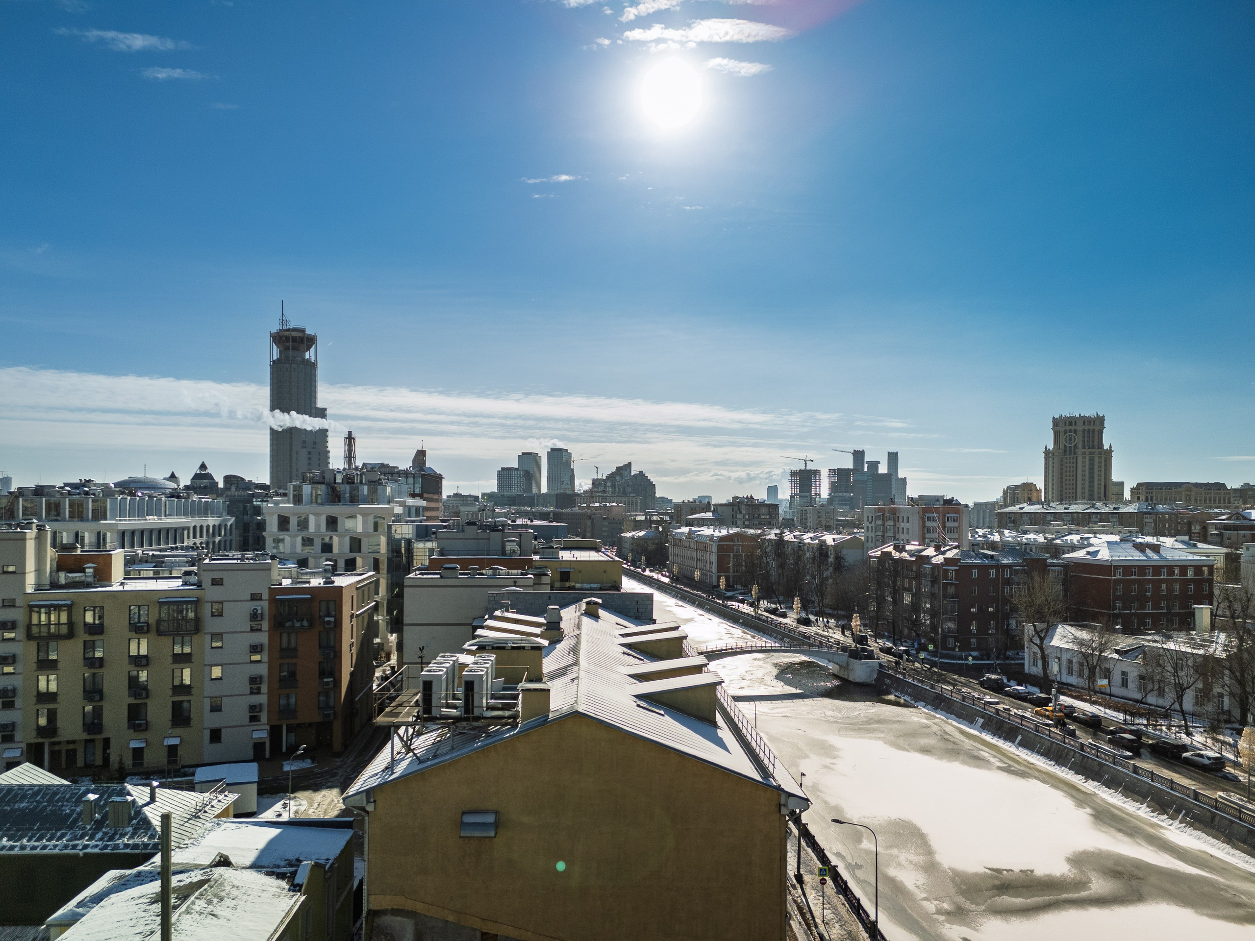 Архитектура и недвижимость. Ход строительства. Съемка с дрона. Профессиональное решение для частных лиц и бизнеса