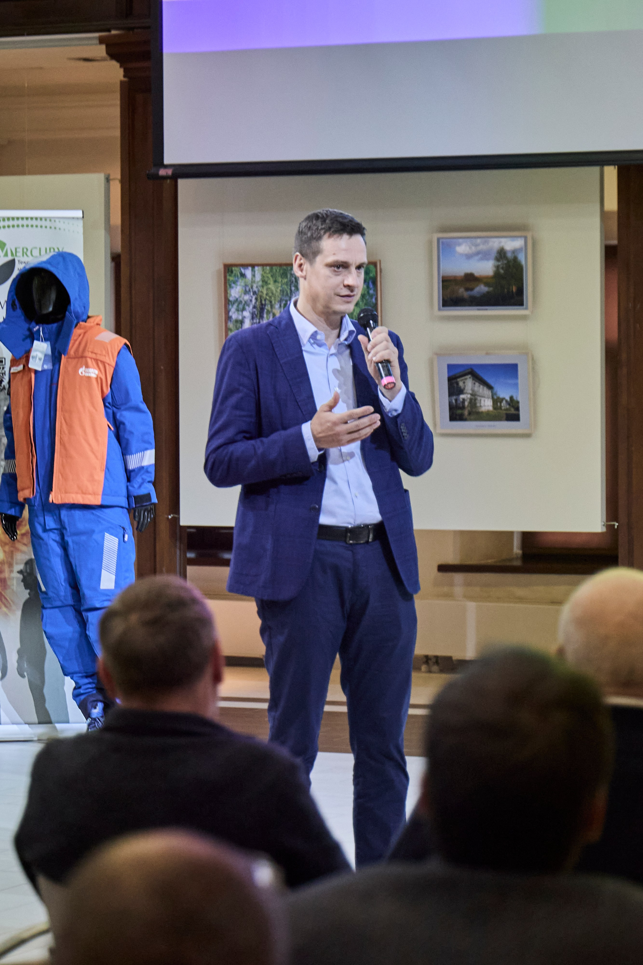 Дискуссионный клуб «Попутного ветра» | Левитановский культурный центр. Плёс. OSPhoto