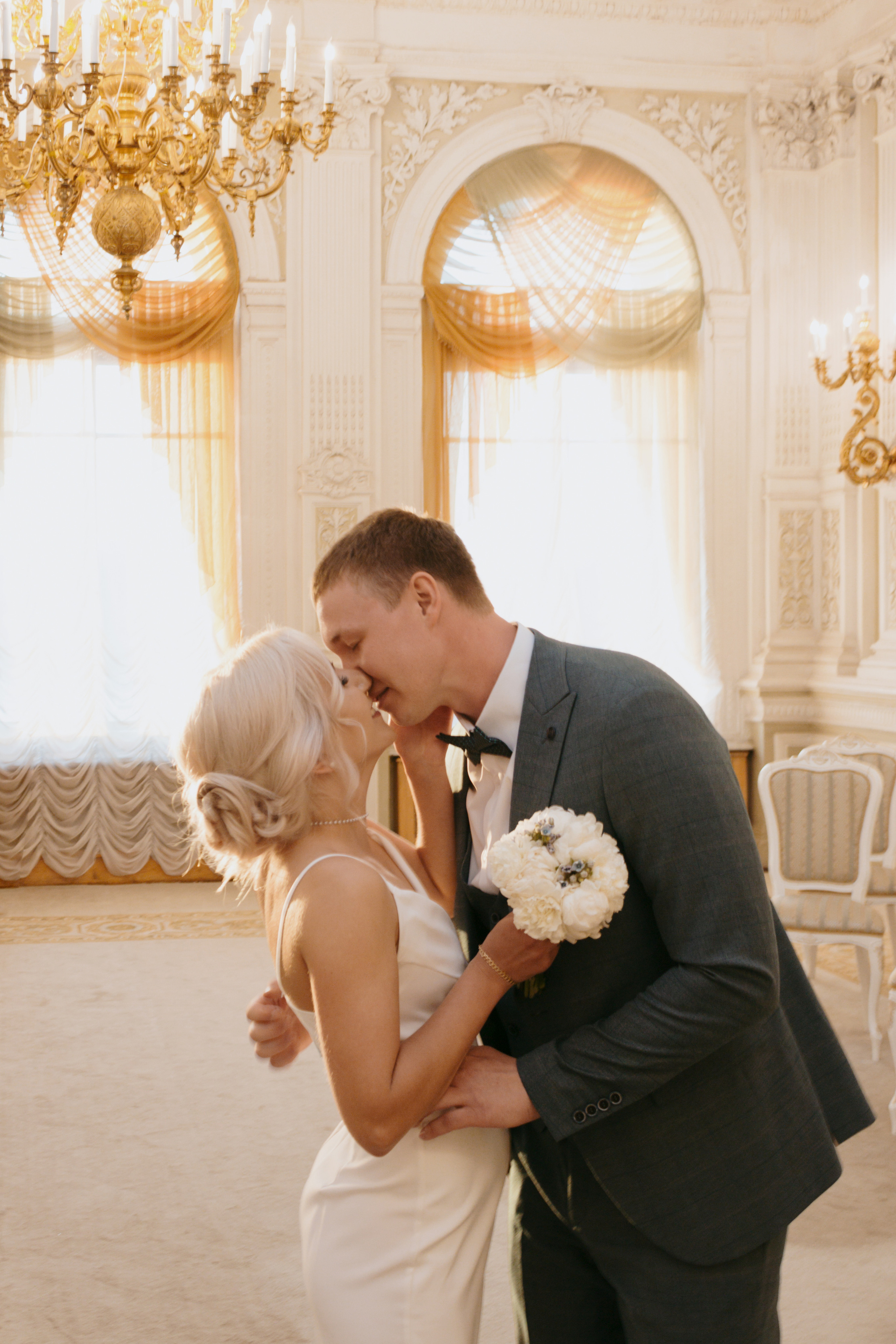 АРТЁМ И РЕГИНА. Семейный и свадебный фотограф в Петербурге Евгения и Николай Шевчук