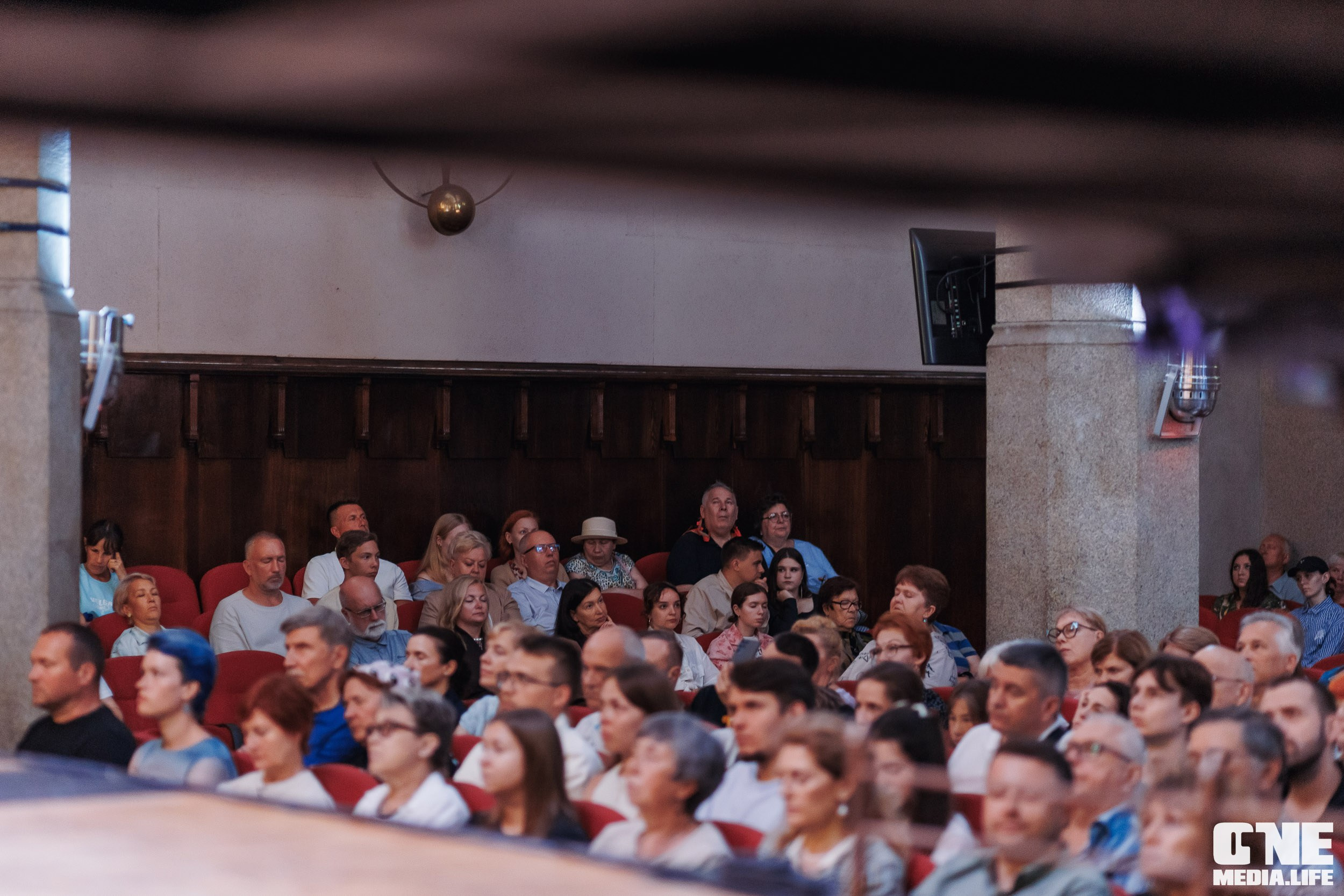 Фоторепортаж из Калининградской филармонии. One Media Life: фоторепортажи, фотоотчеты с мероприятий и заведений