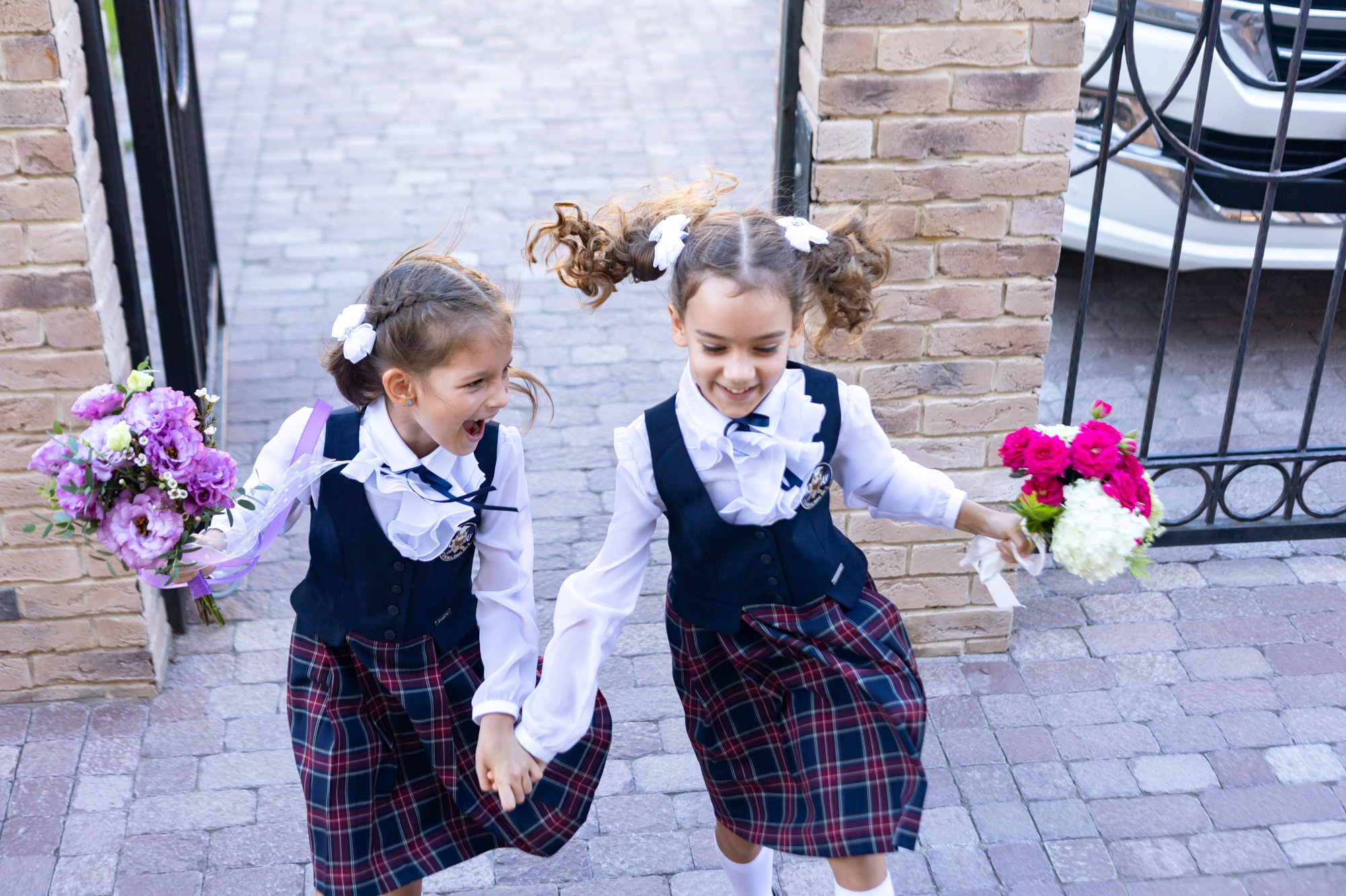 Анечка и Александра идут в первый класс!. Фотограф в Оренбурге. Профессиональный фотограф