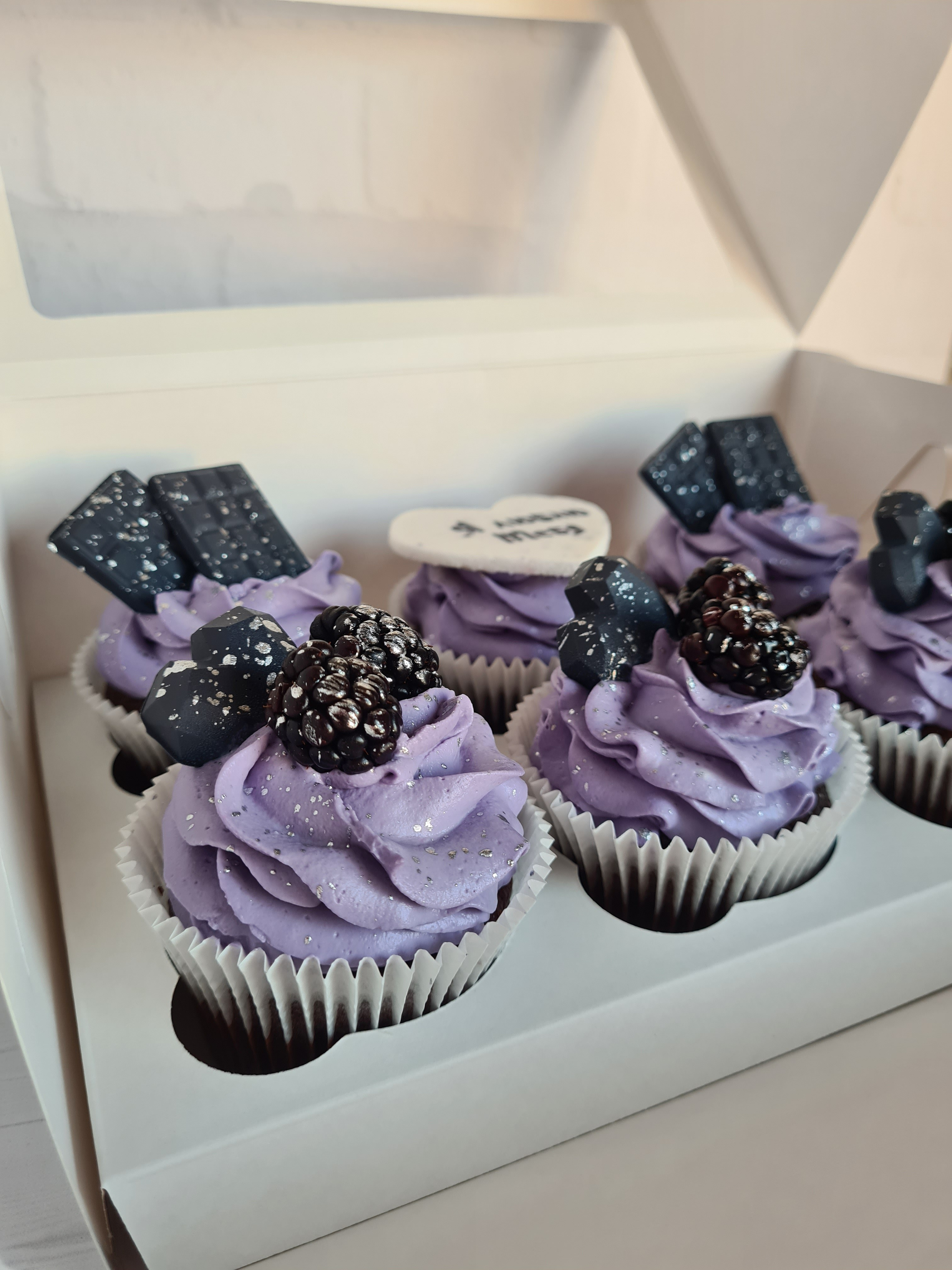 Заказать капкейки. Zaitseva.cakes. Торты и кондитерские изделия на заказ в г. Иркутск