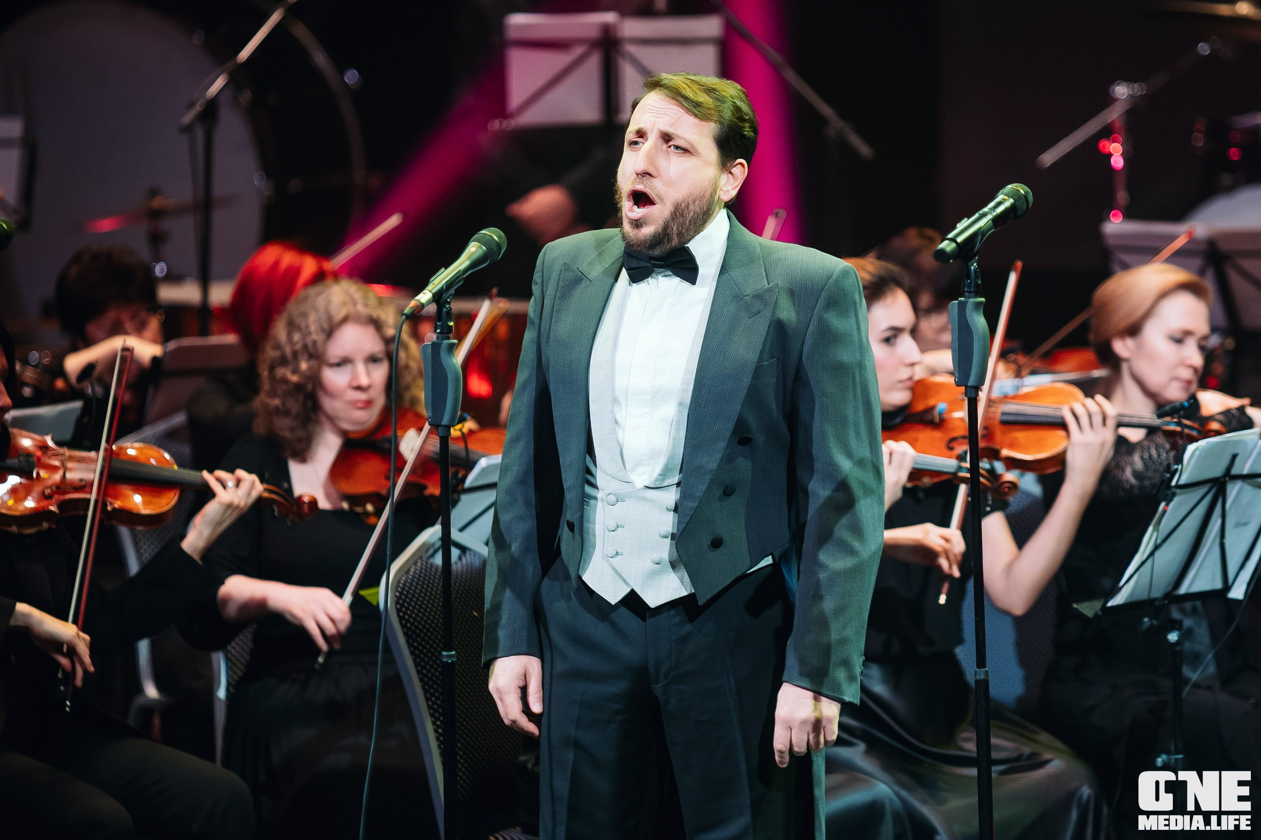 Концерт 8 марта в Янтарь холл. One Media Life: фоторепортажи, фотоотчеты с мероприятий и заведений