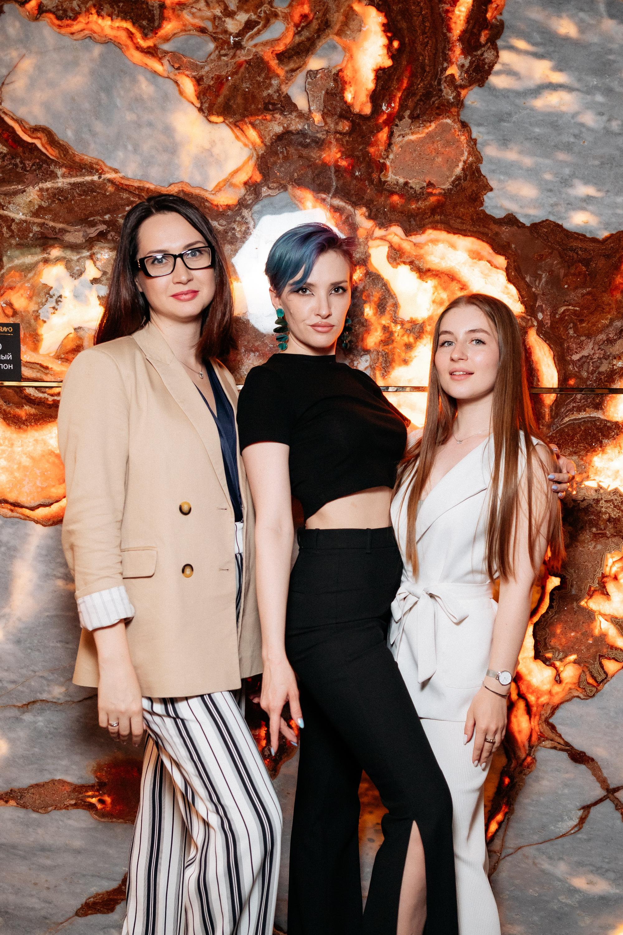 BRAVO. СВОИ. ФОТООТЧЕТЫ-СОБЫТИЯ-МЕСТА