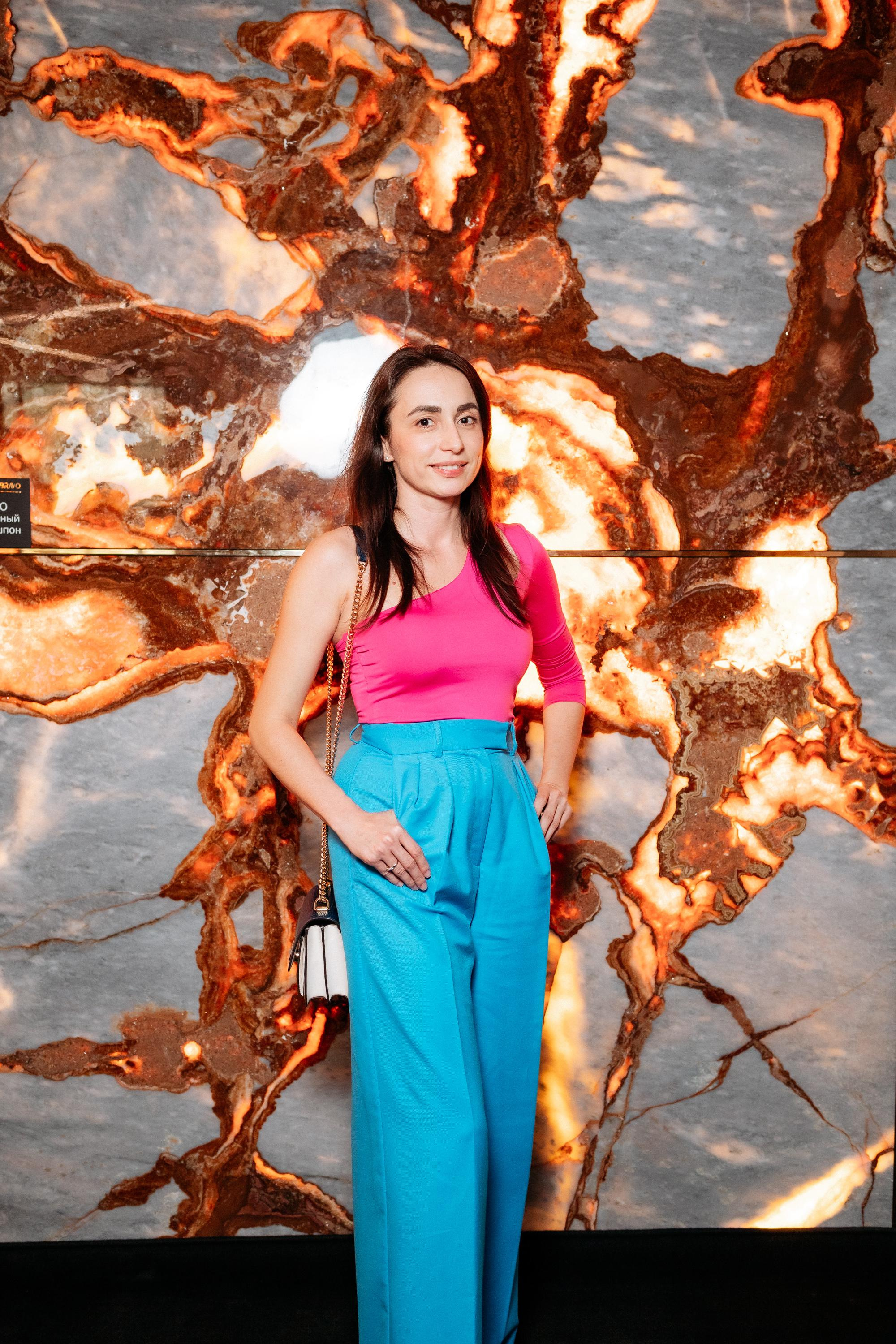 BRAVO. СВОИ. ФОТООТЧЕТЫ-СОБЫТИЯ-МЕСТА