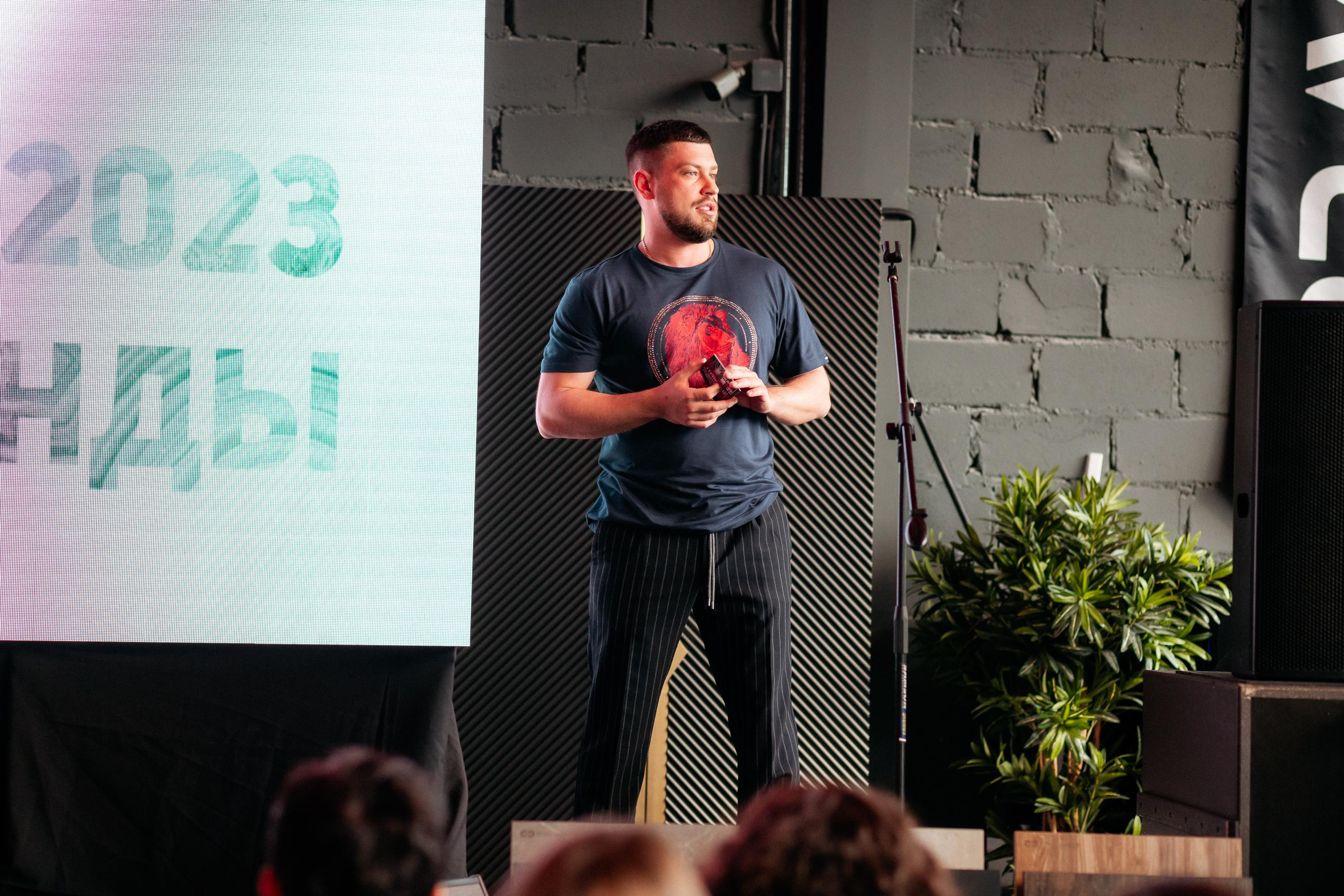 BRAVO. СВОИ. ФОТООТЧЕТЫ-СОБЫТИЯ-МЕСТА