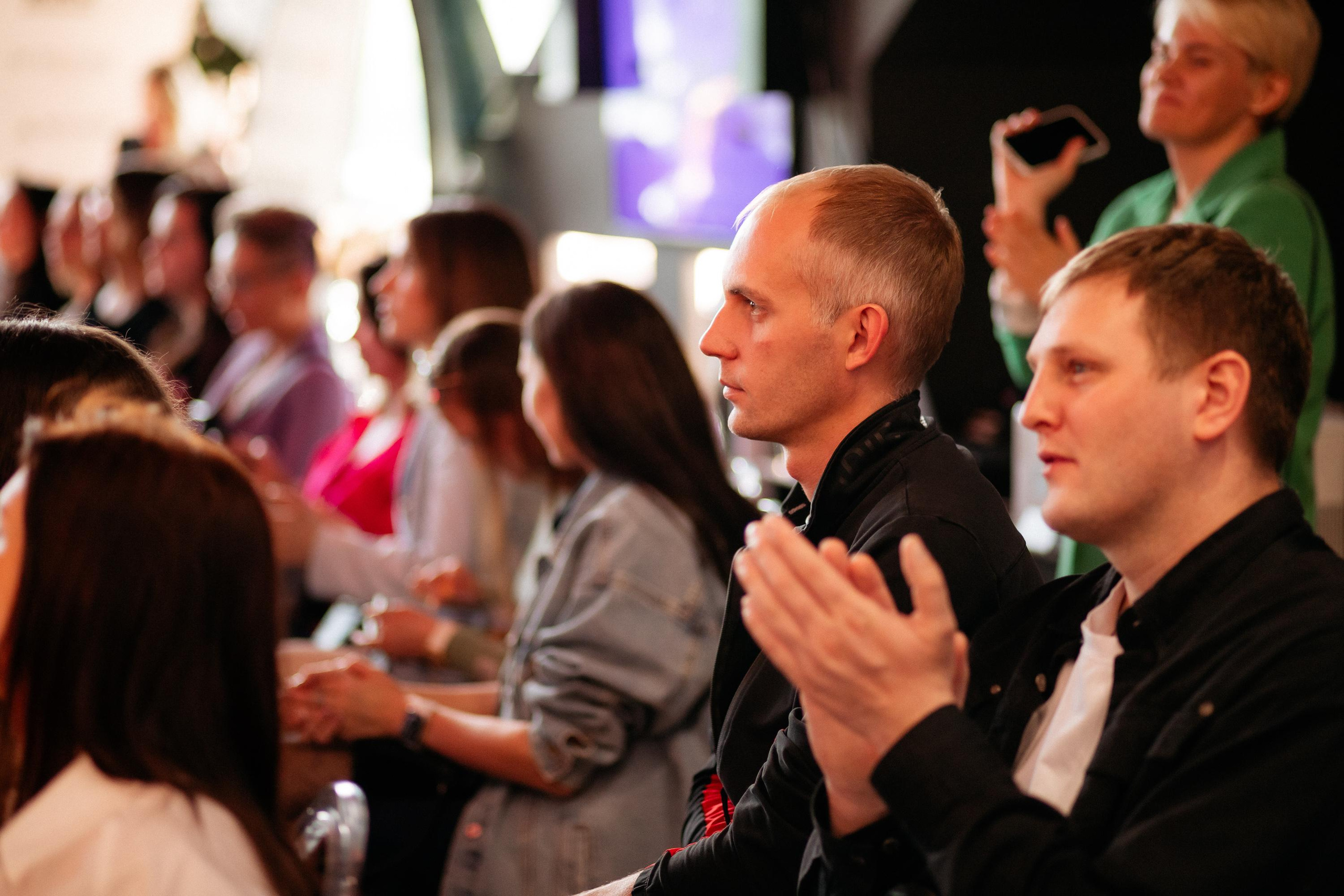 BRAVO. СВОИ. ФОТООТЧЕТЫ-СОБЫТИЯ-МЕСТА