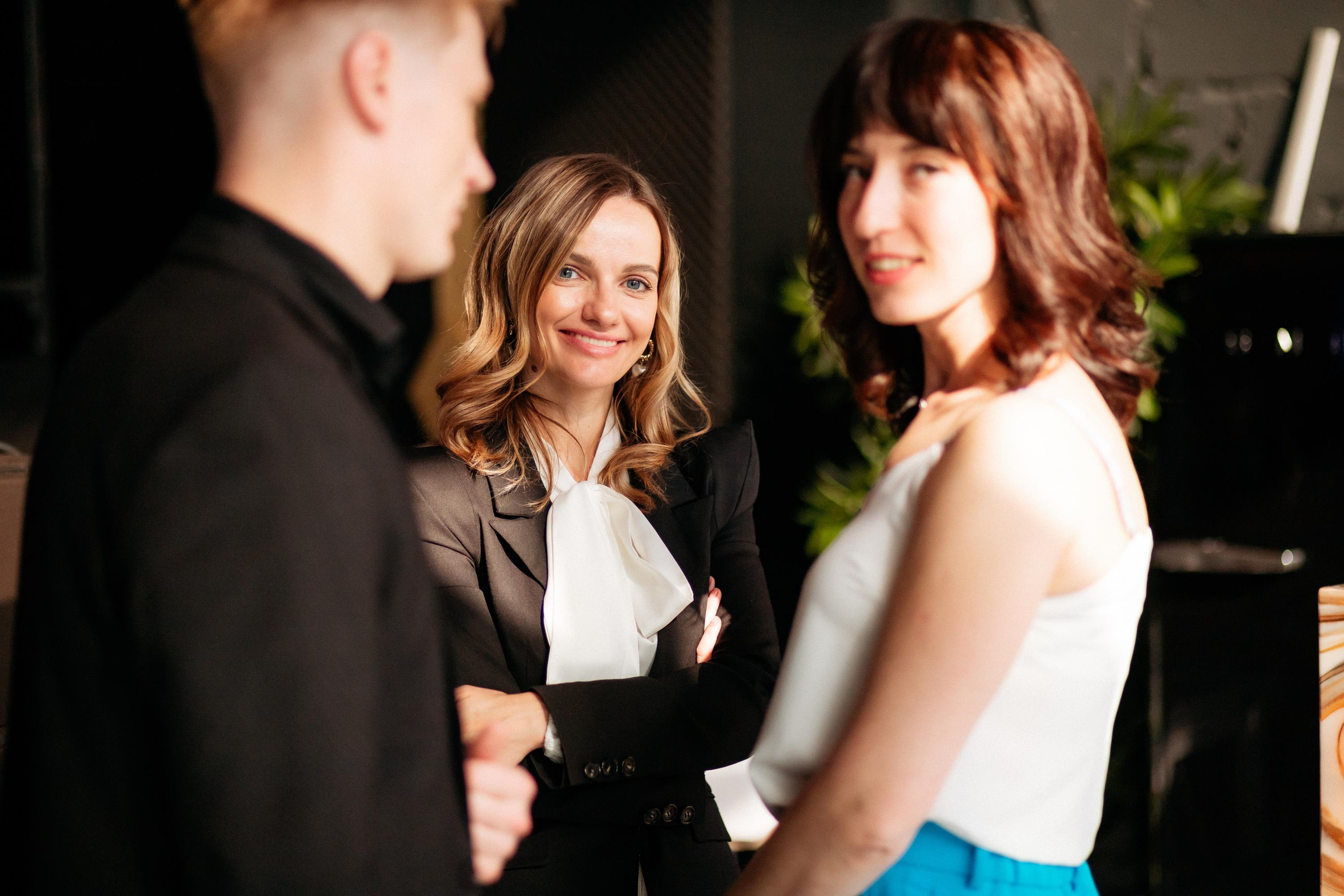 BRAVO. СВОИ. ФОТООТЧЕТЫ-СОБЫТИЯ-МЕСТА