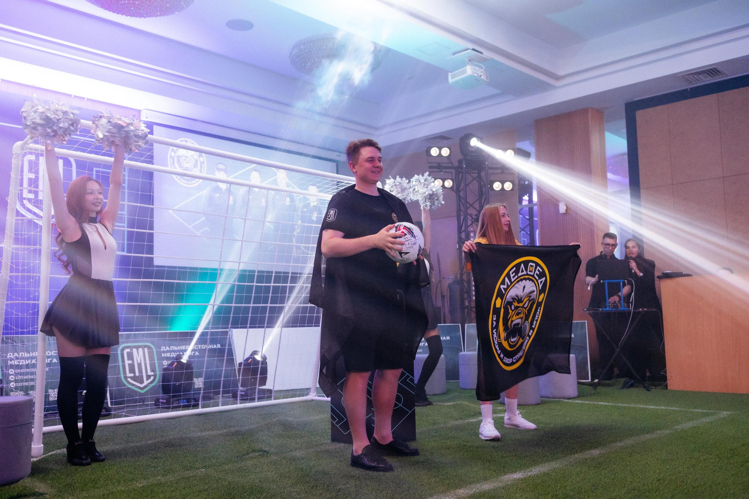 ДАЛЬНЕВОСТОЧНАЯ МЕДИАЛИГА. СВОИ. ФОТООТЧЕТЫ-СОБЫТИЯ-МЕСТА