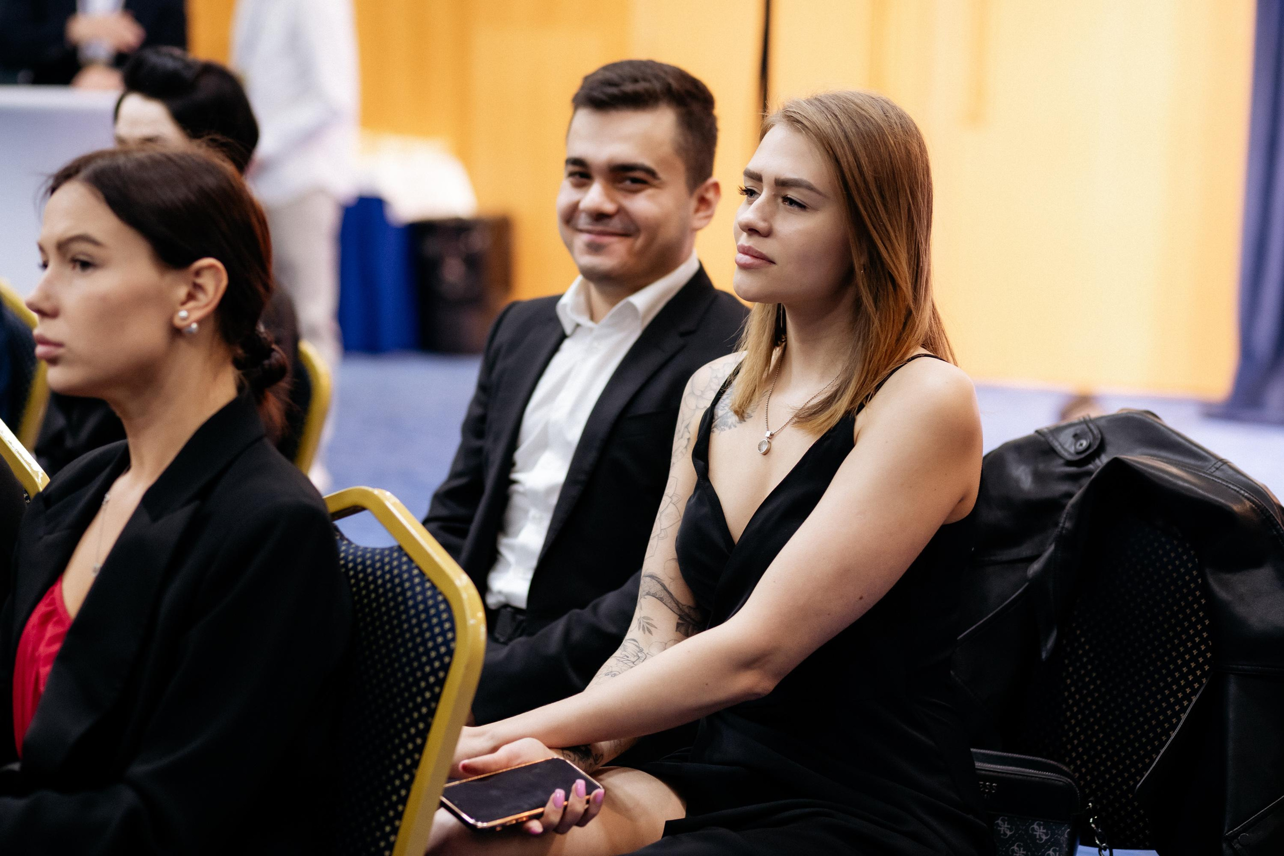 ПРЕМИЯ 2ГИС. СВОИ. ФОТООТЧЕТЫ-СОБЫТИЯ-МЕСТА