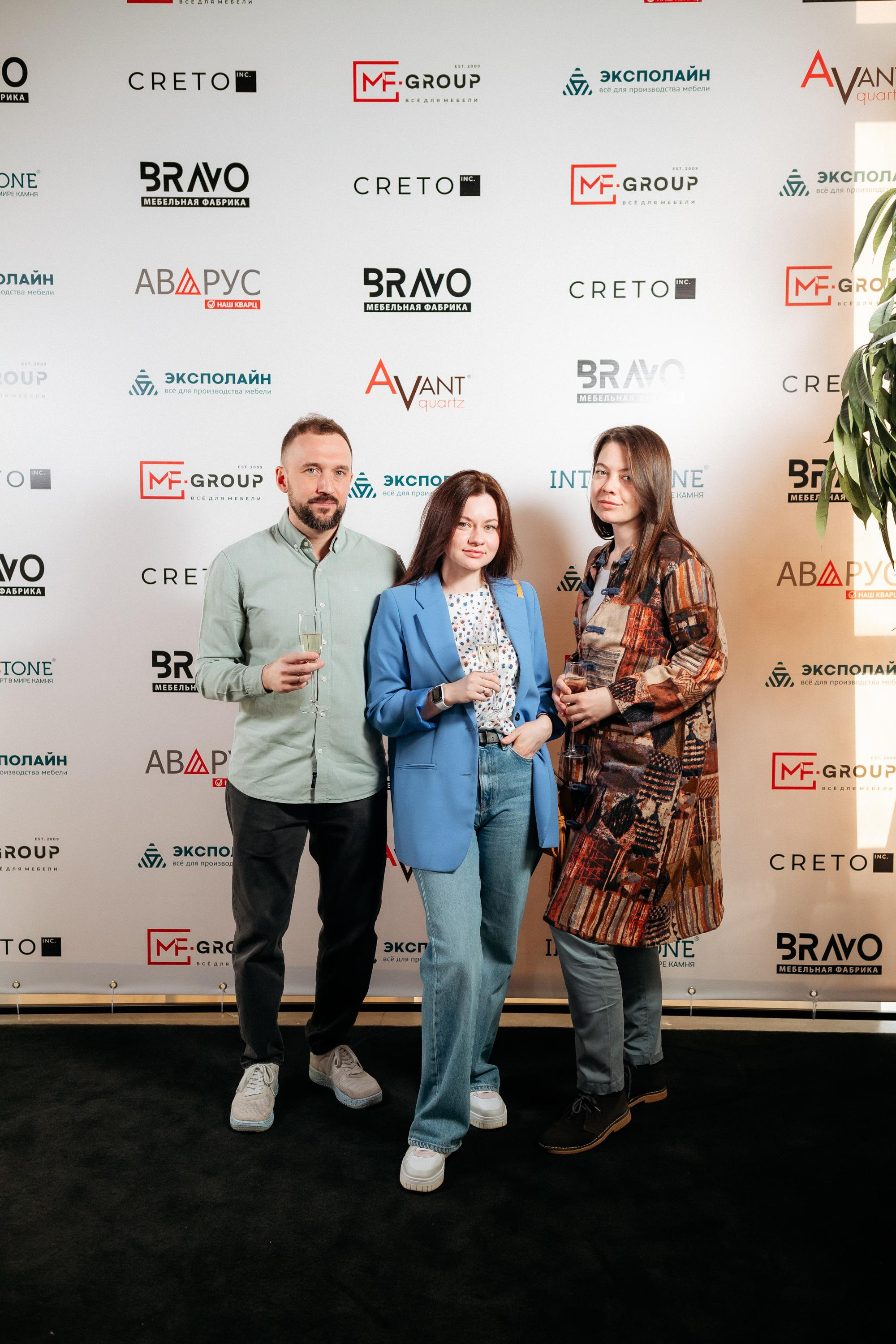 BRAVO. СВОИ. ФОТООТЧЕТЫ-СОБЫТИЯ-МЕСТА