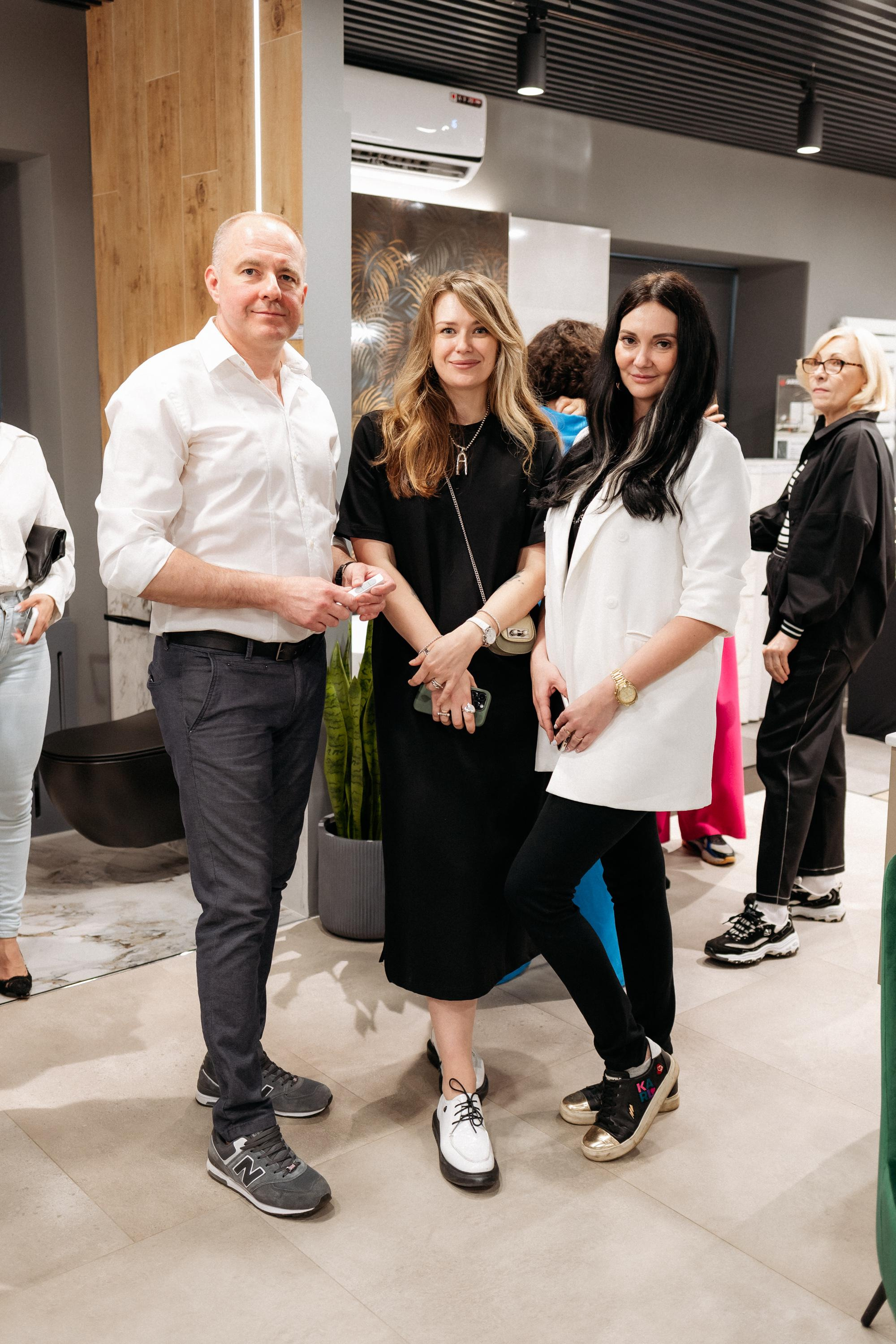 КРАН. СВОИ. ФОТООТЧЕТЫ-СОБЫТИЯ-МЕСТА