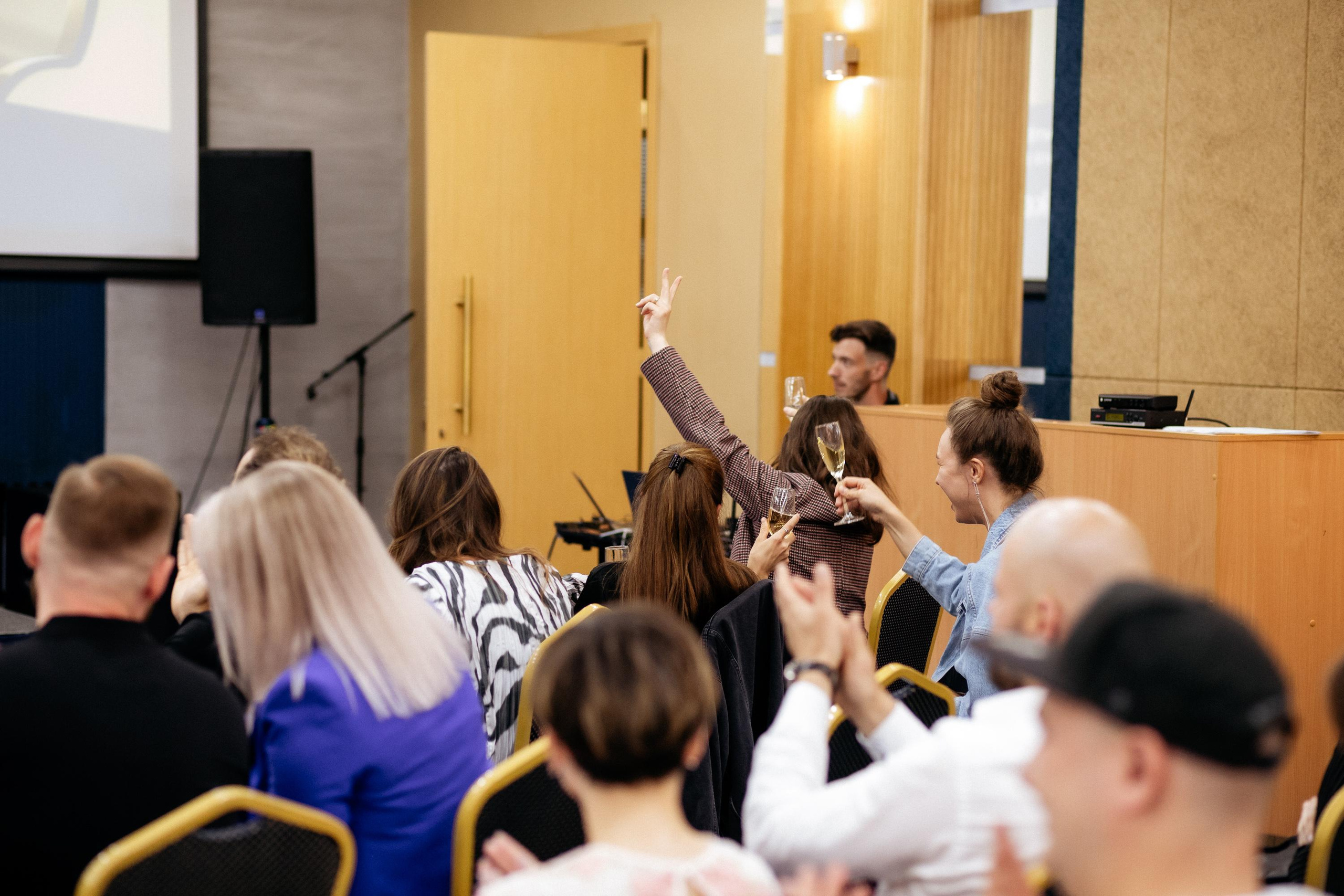 ПРЕМИЯ 2ГИС. СВОИ. ФОТООТЧЕТЫ-СОБЫТИЯ-МЕСТА