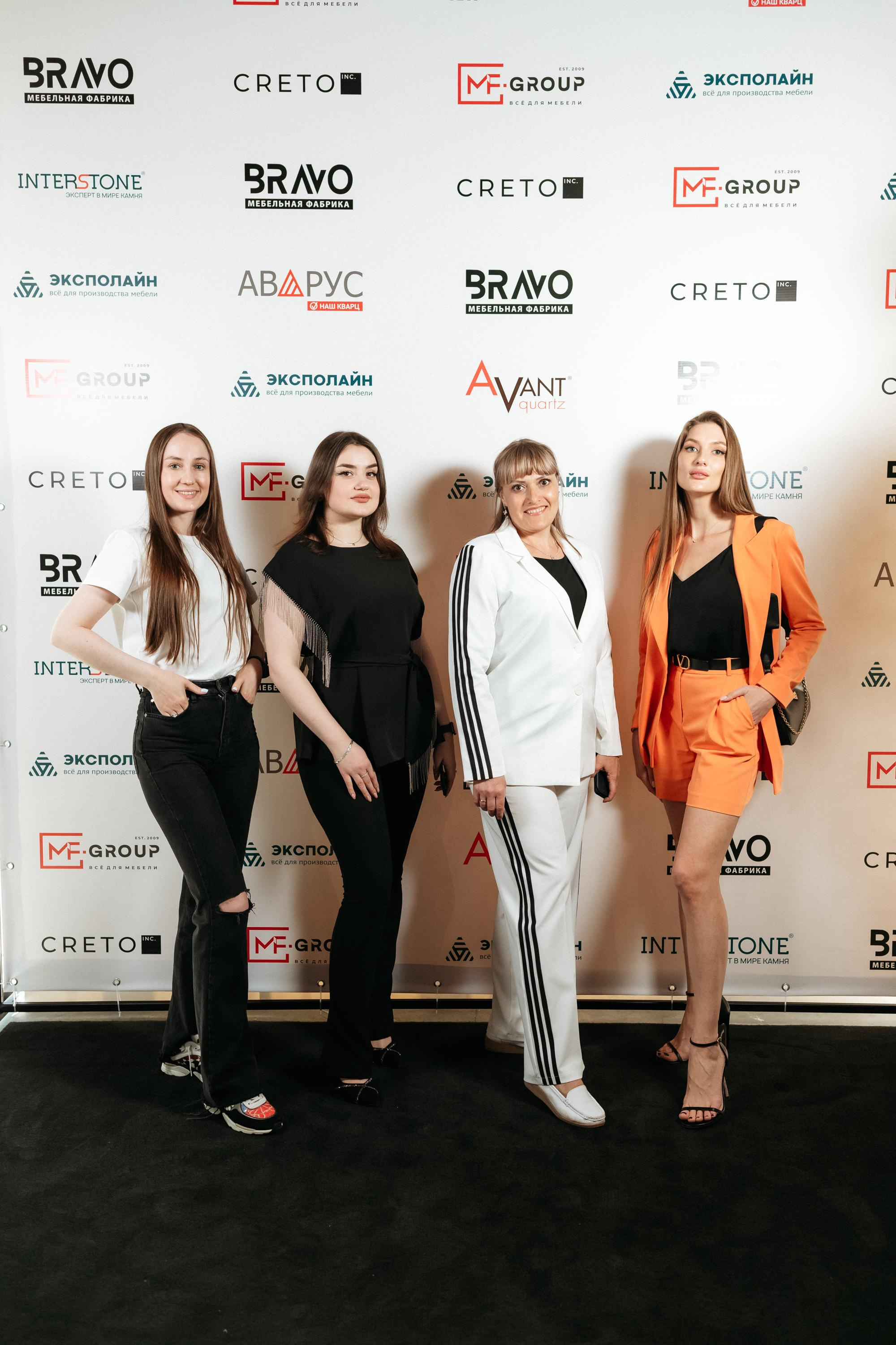 BRAVO. СВОИ. ФОТООТЧЕТЫ-СОБЫТИЯ-МЕСТА