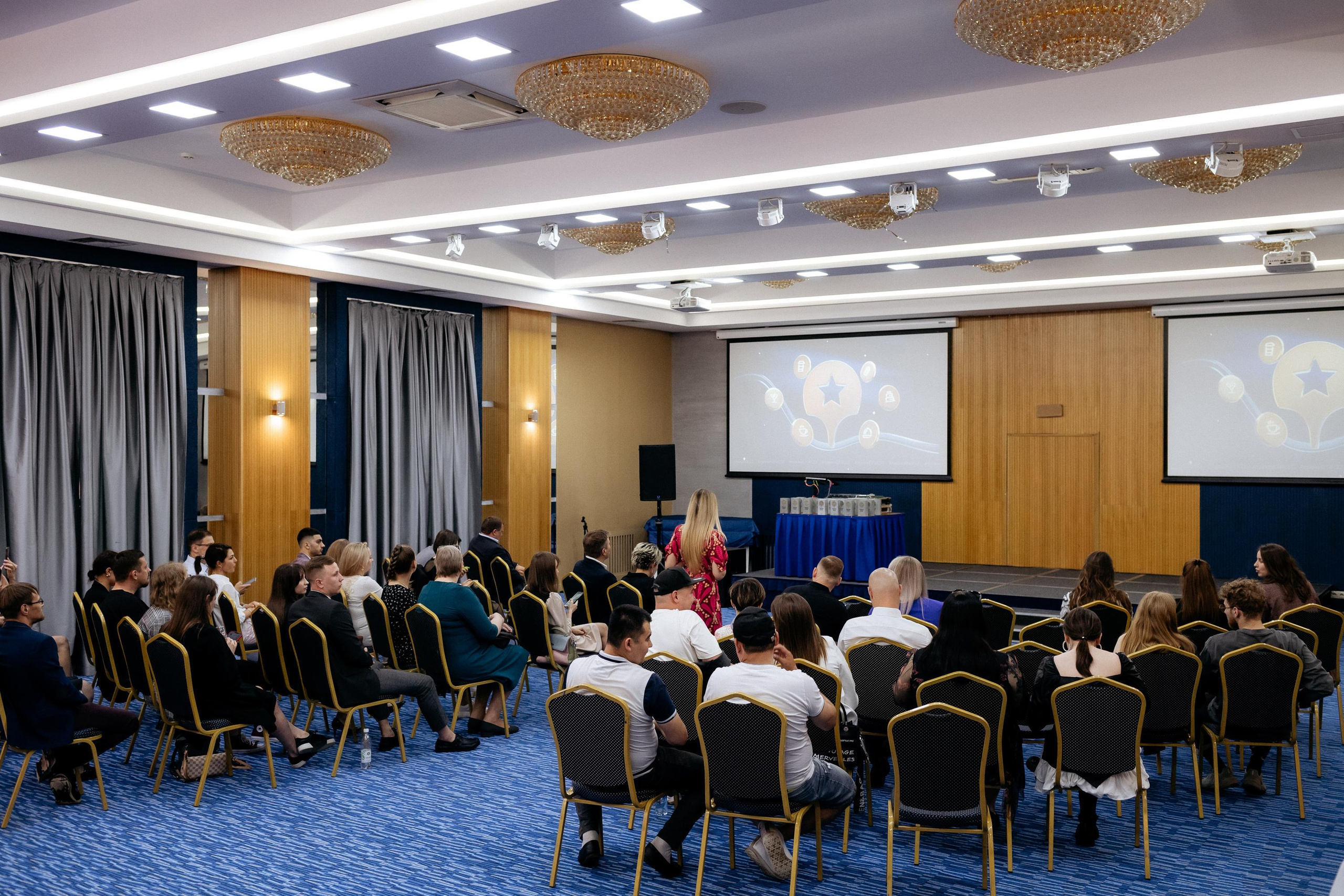 ПРЕМИЯ 2ГИС. СВОИ. ФОТООТЧЕТЫ-СОБЫТИЯ-МЕСТА