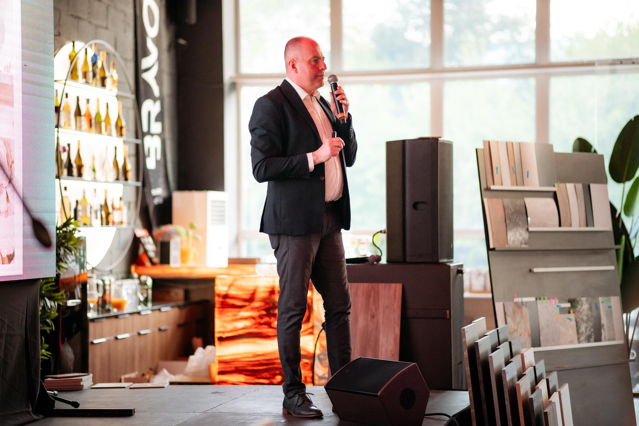 BRAVO. СВОИ. ФОТООТЧЕТЫ-СОБЫТИЯ-МЕСТА