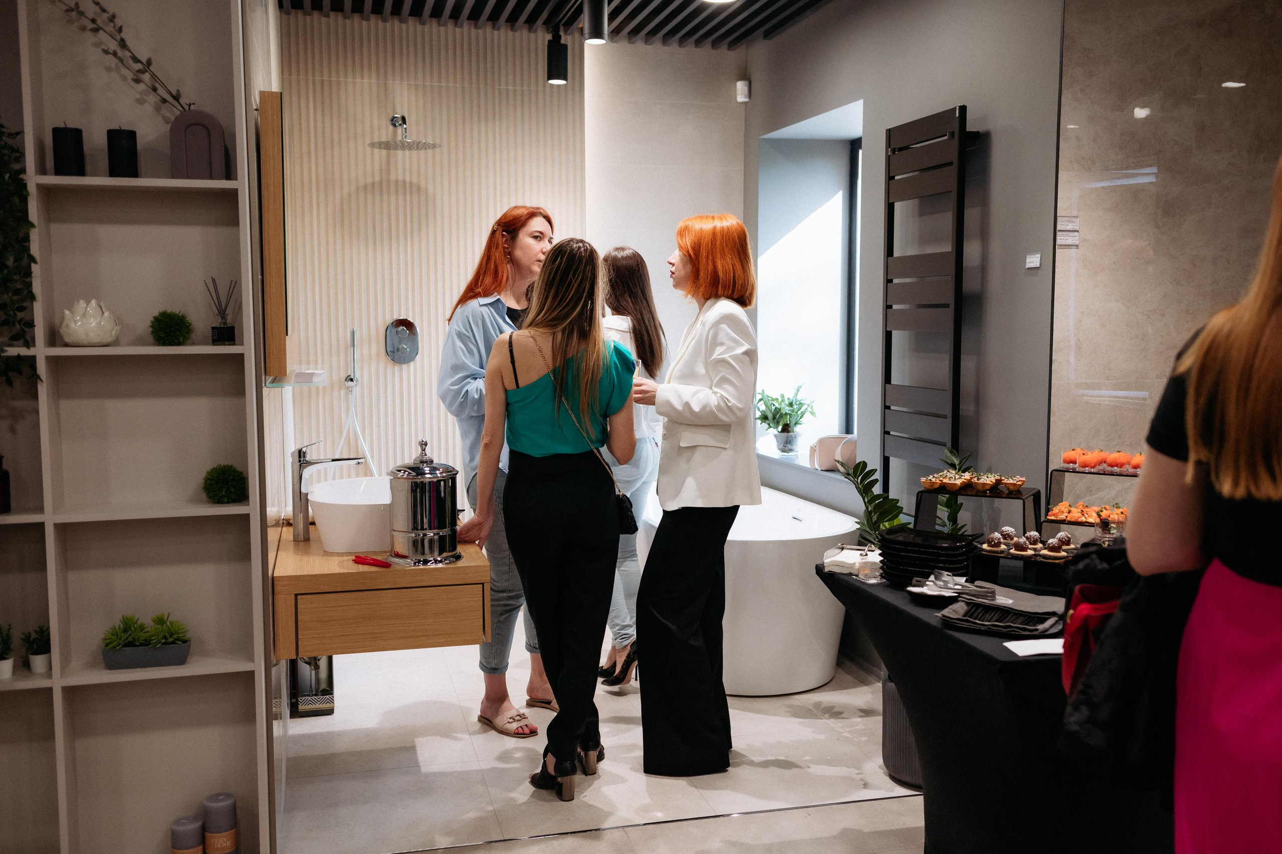 КРАН. СВОИ. ФОТООТЧЕТЫ-СОБЫТИЯ-МЕСТА