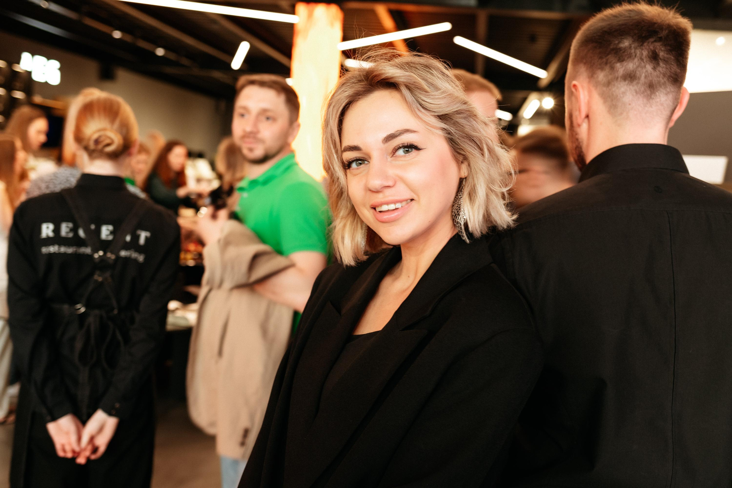 BRAVO. СВОИ. ФОТООТЧЕТЫ-СОБЫТИЯ-МЕСТА