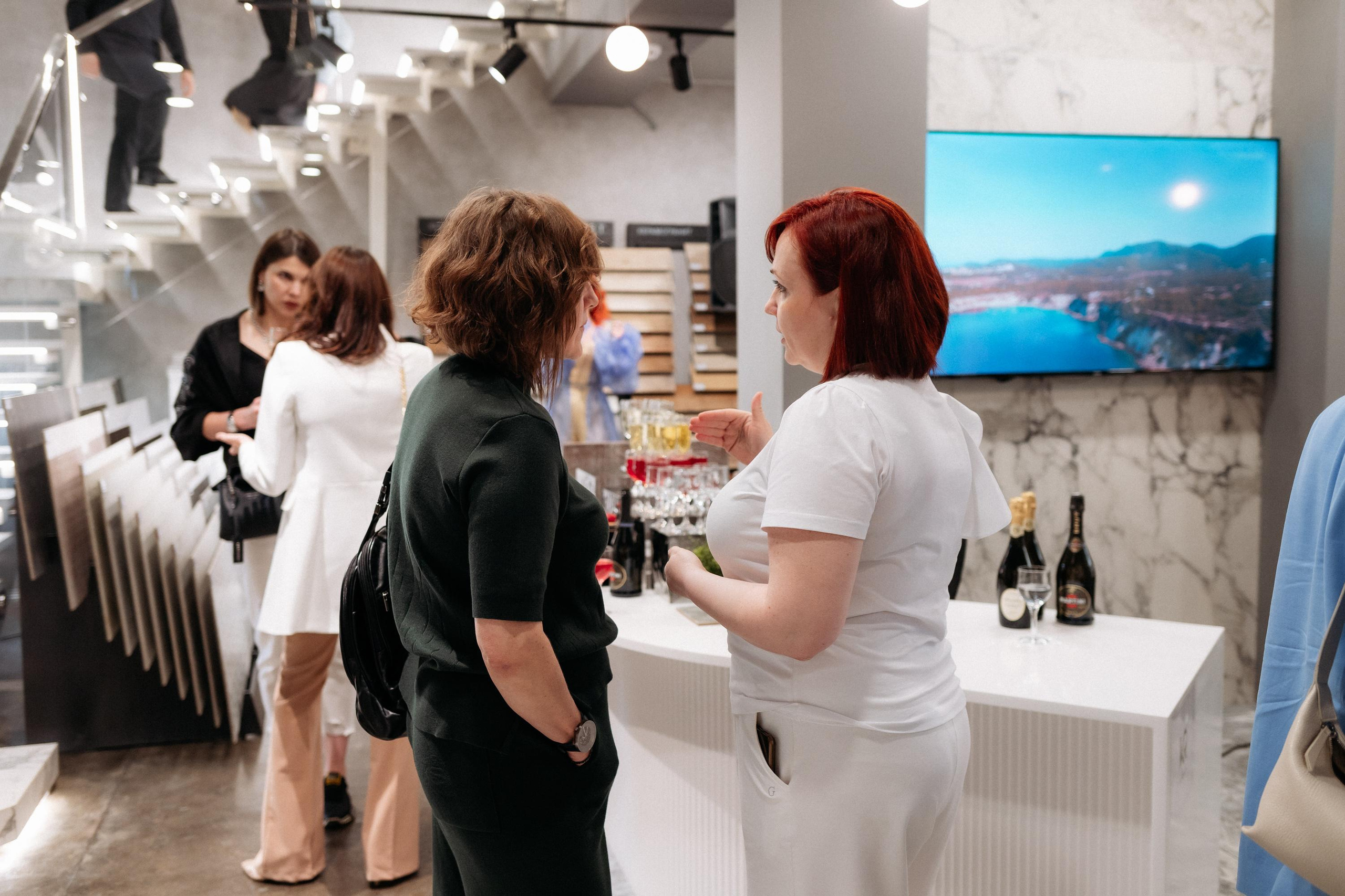 КРАН. СВОИ. ФОТООТЧЕТЫ-СОБЫТИЯ-МЕСТА