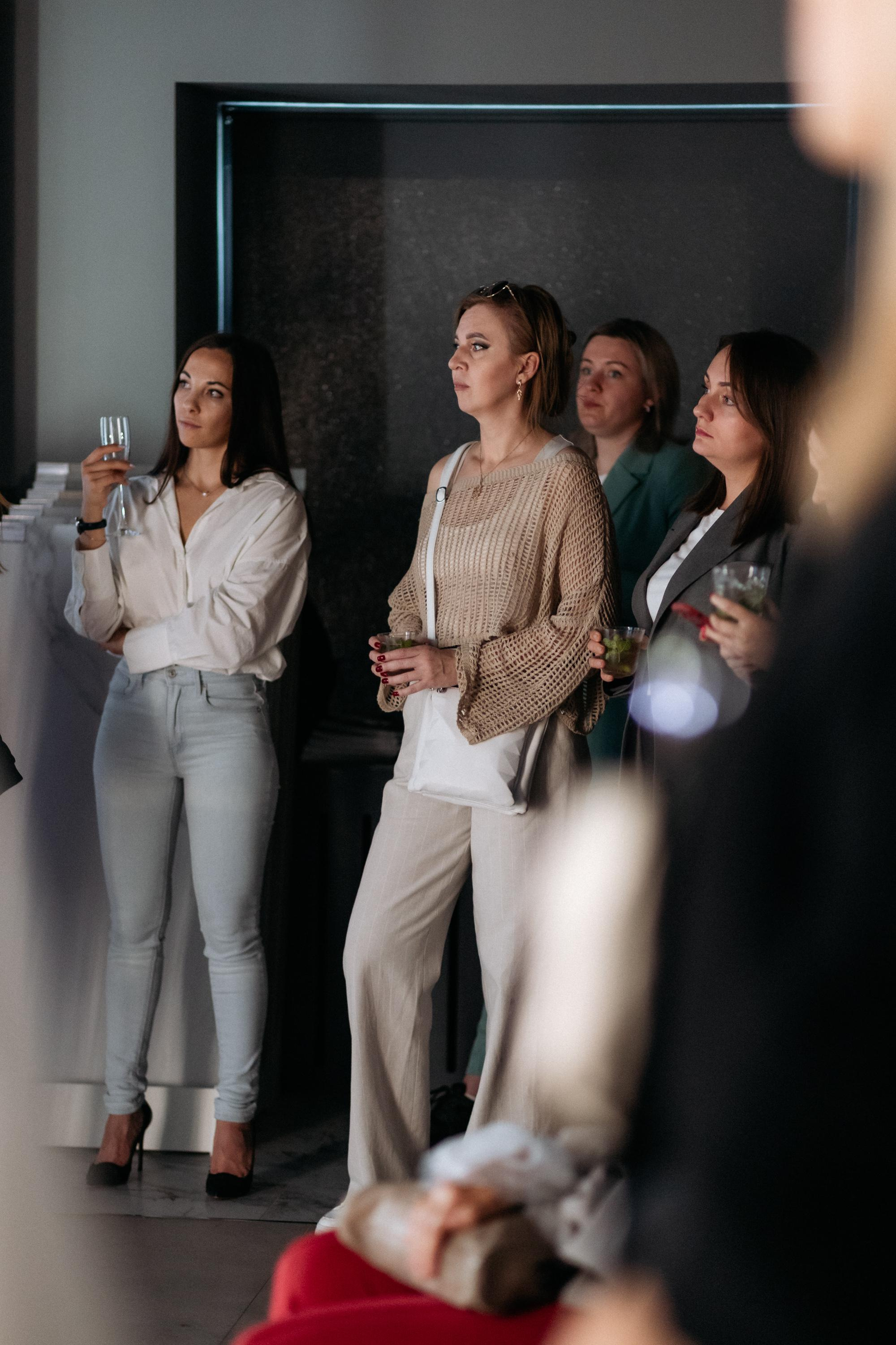 КРАН. СВОИ. ФОТООТЧЕТЫ-СОБЫТИЯ-МЕСТА